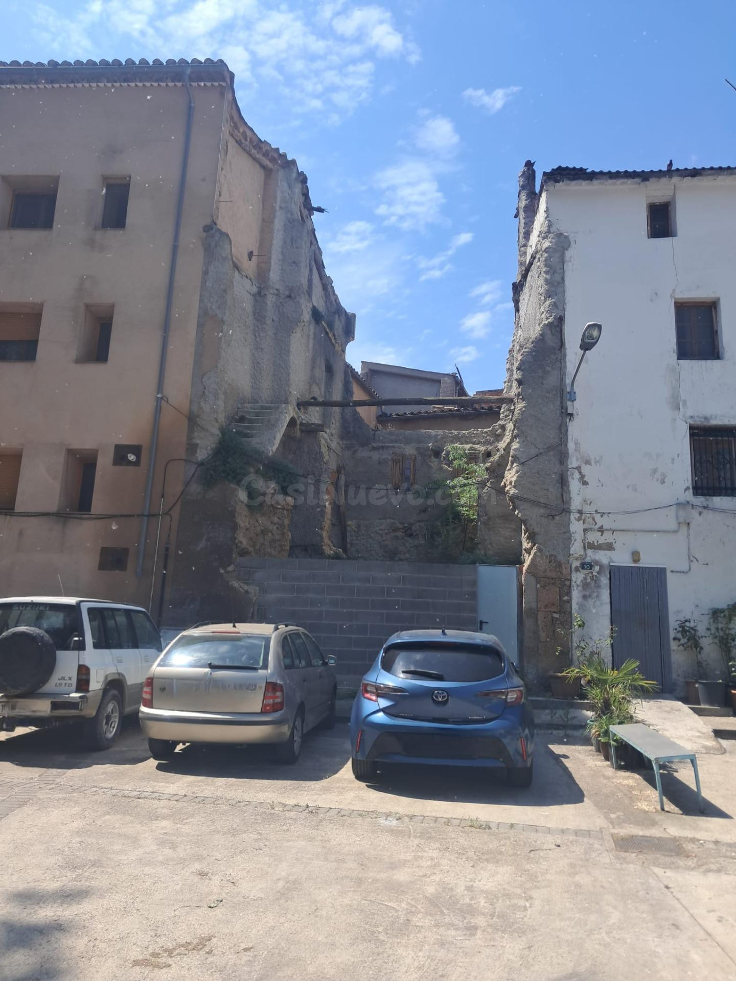 Terreny urbà de 59 m2 ideal per petit ús o inversió a La Pobla de Claramunt