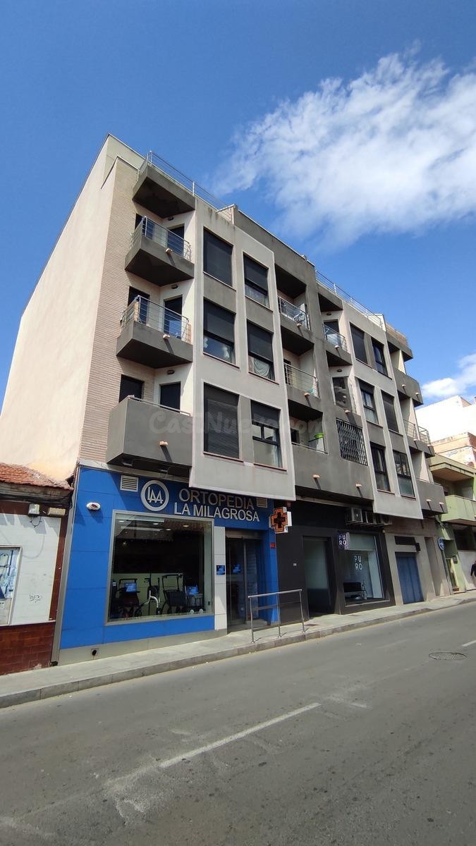 Piso 2 habitaciones 81m² en alquiler - torrevieja