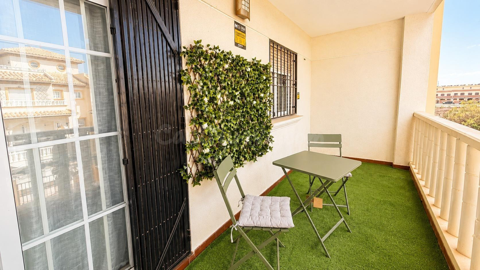 APARTAMENTO EN MONTEZENIA CON PISCINA Y LISTO PARA ENTRAR A VIVIR