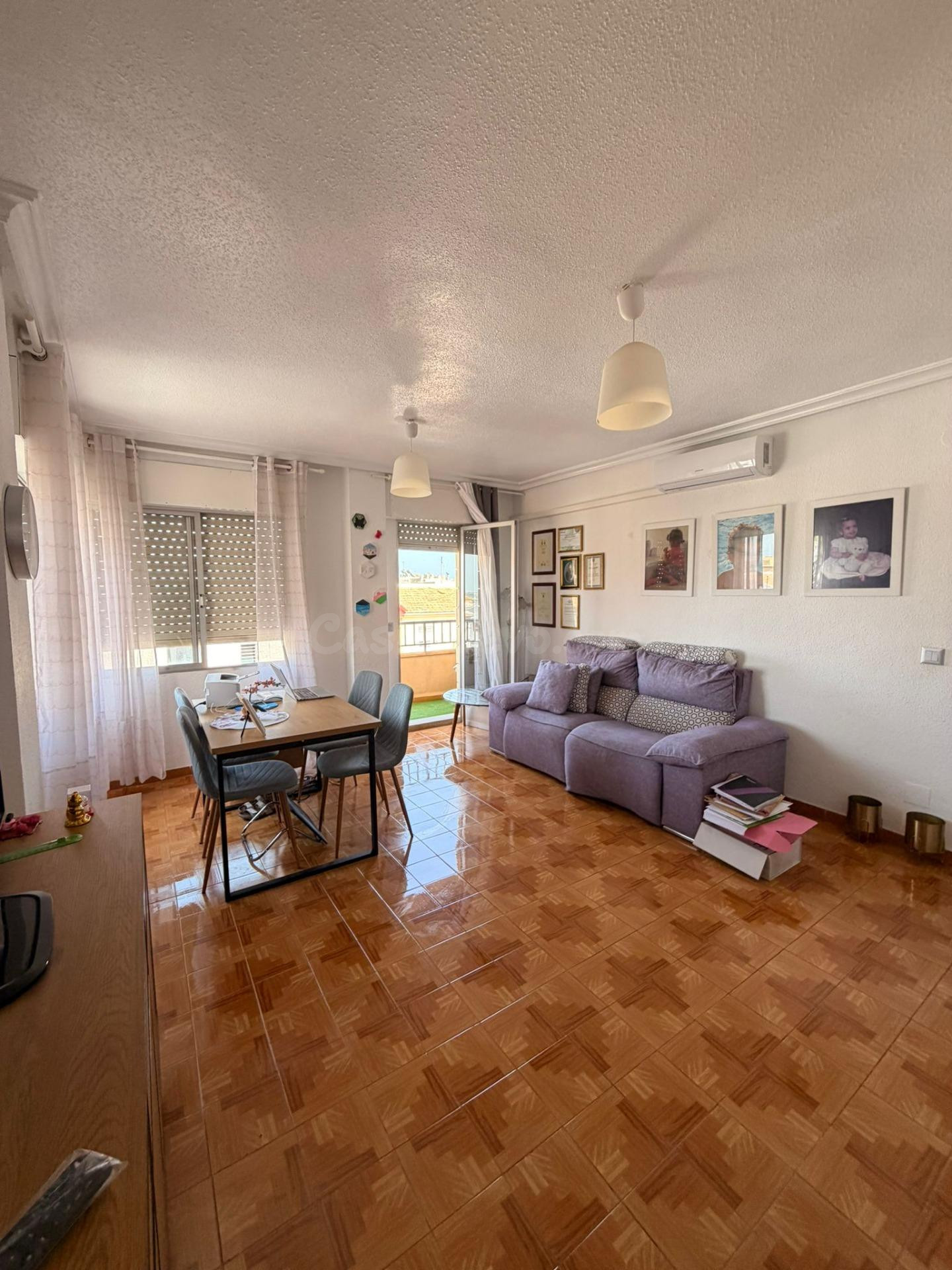 APARTAMENTO GRANDE CON 3 DORMITORIOS EN EL CORAZÓN DE SAN MIGUEL DE SALINAS