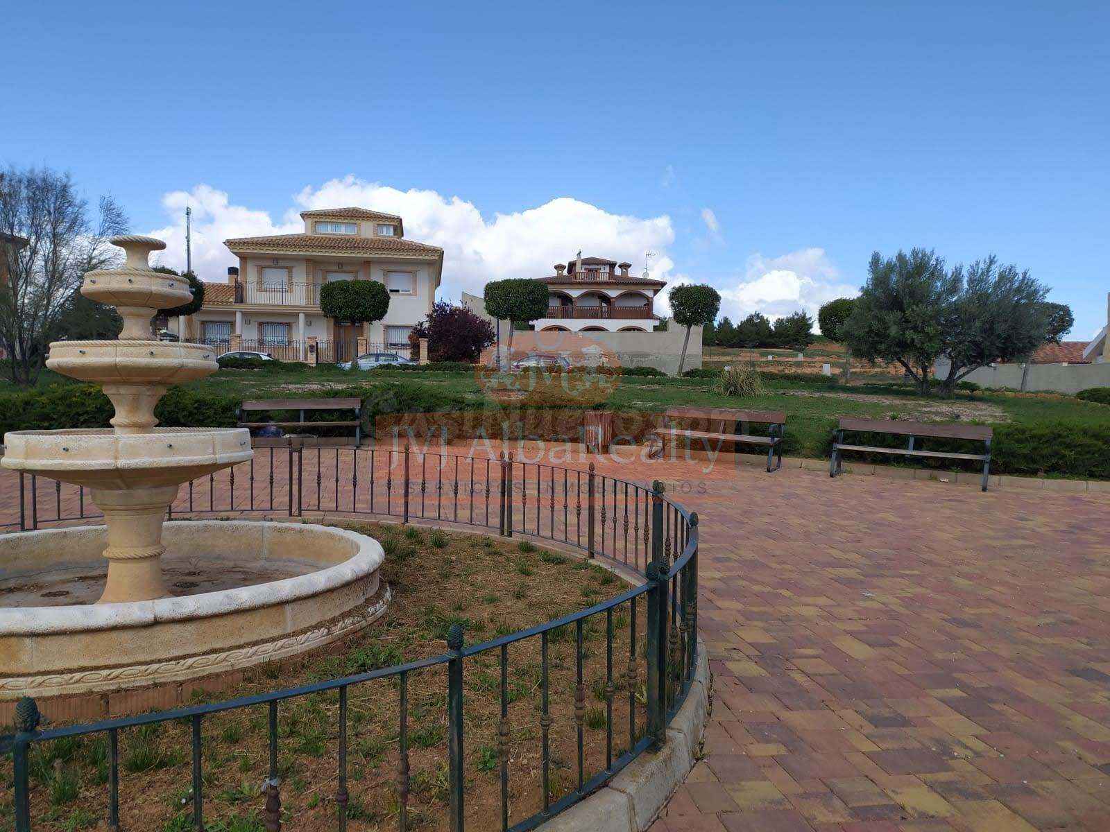 EN VENTA PARCELA URBANA SIN EDIFICAR EN LA LOCALIDAD DE BALA - foto 5