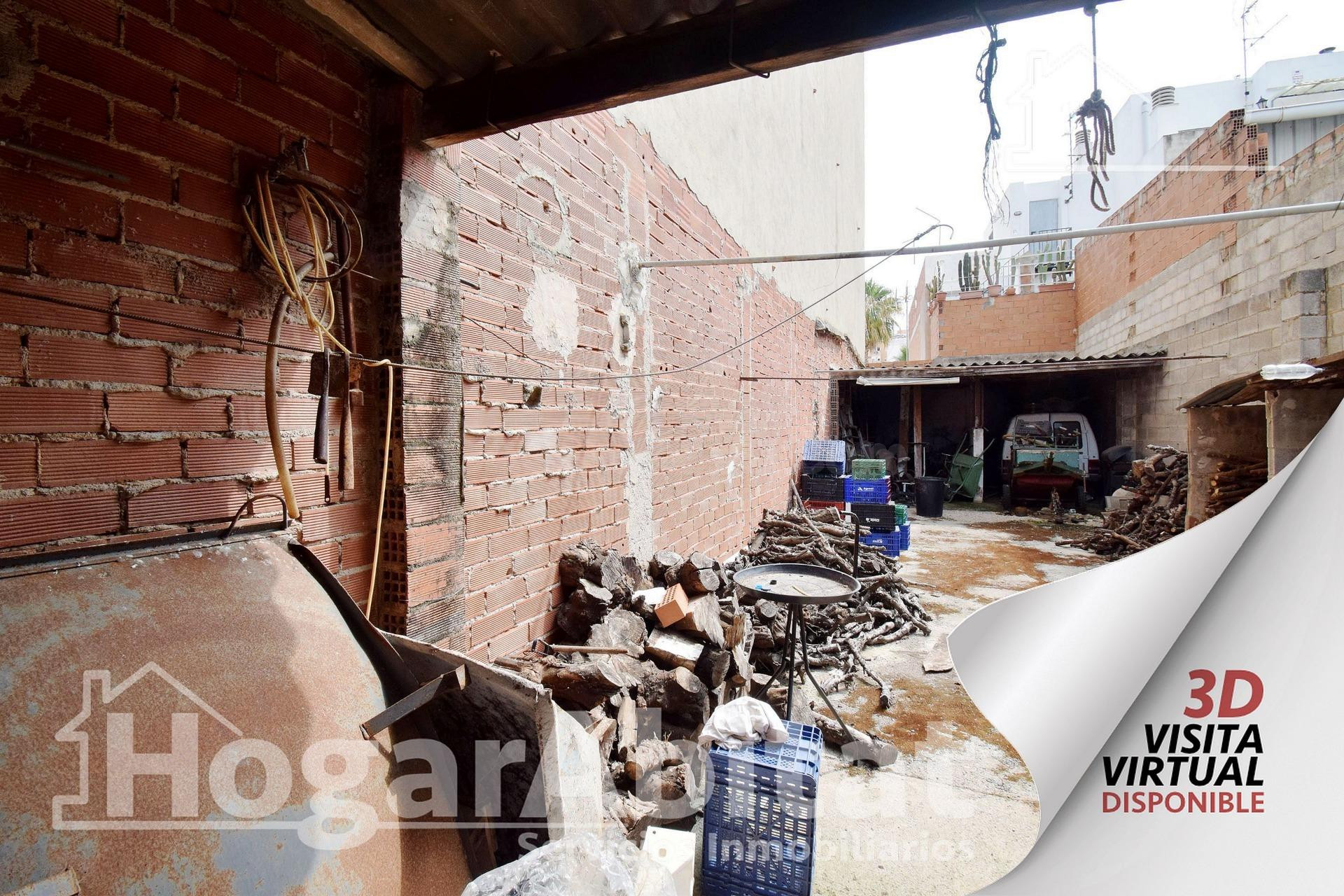 TERRENO URBANO CON MUCHAS POSIBILIDADES