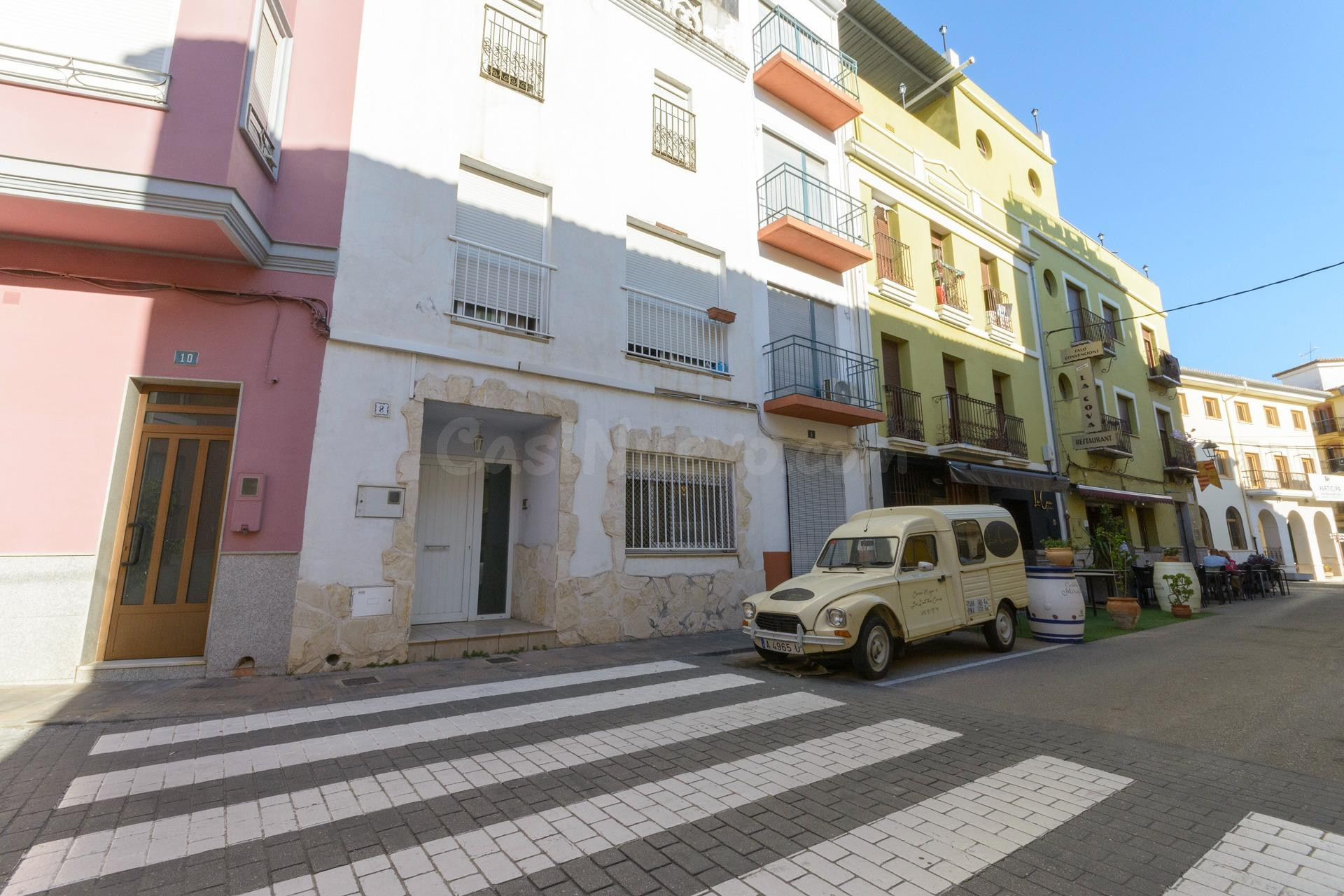 Encantadora Casa Reformada en La Font d'En Carros por solo €150,000