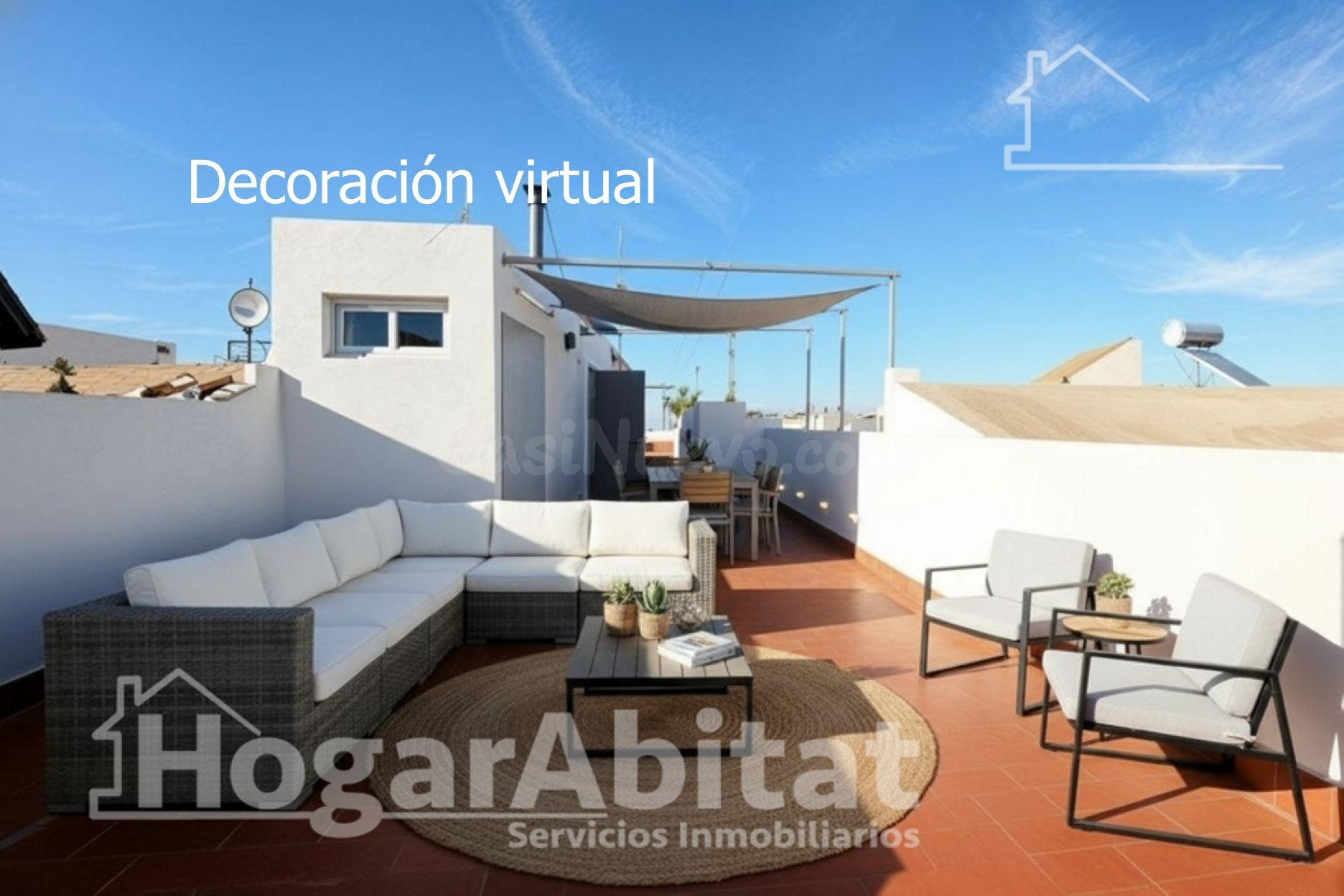 ¡VISTAS PANORÁMICAS! BONITA CASA, EXTERIOR Y LUMINOSA CON TERRAZA