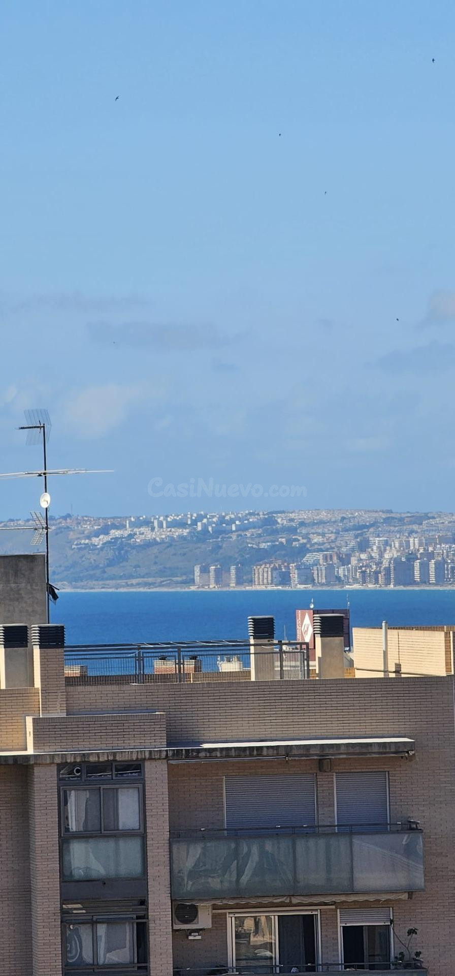 Amplio Piso en Alicante, Zona Babel - ¡Tu Nuevo Hogar Espera!