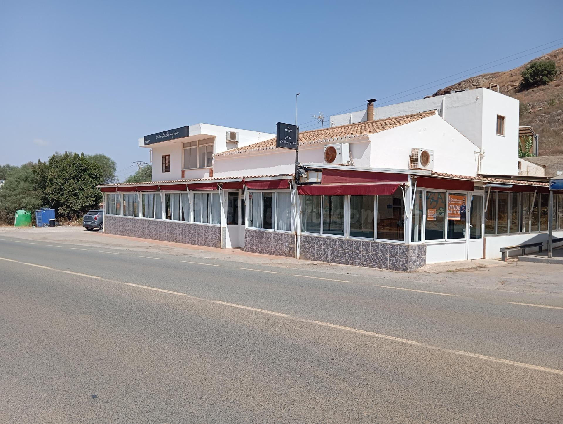 ️ NEGOCIO DE RESTAURACIÓN EN VENTA EN EL DESCARGADOR – LA UNIÓN