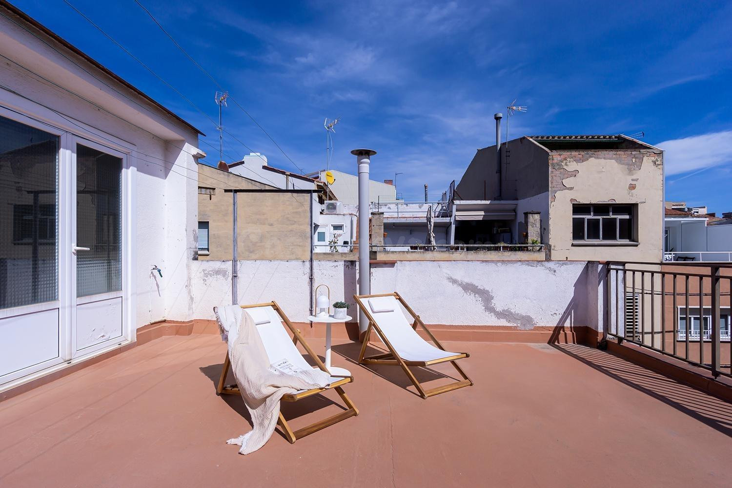 ESPECTACULAR CASA CANTONERA EN UNA DE LAS MEJORES ZONAS DE LA CREU ALTA
