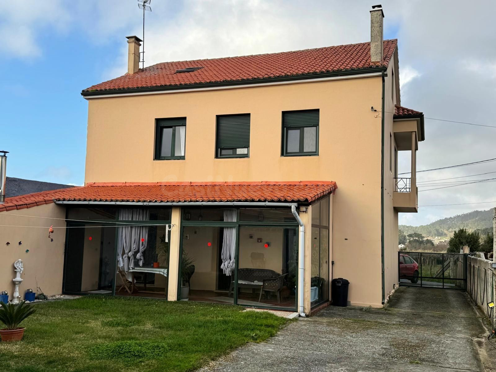 VILANOVA DE AROUSA - Espectacular casa lista para entrar a v