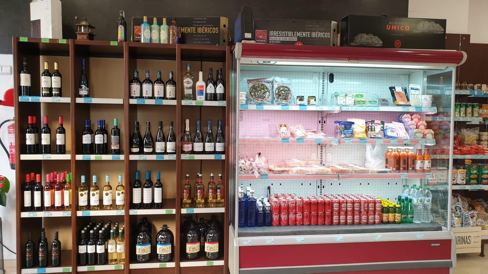 Oportunidad única. Y apto para cualquier uso o negocio, diferente al actual.