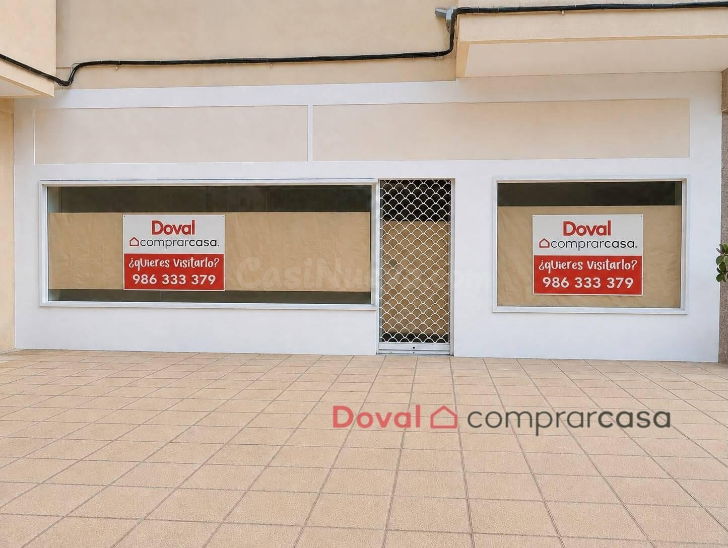 Se vende amplio local comercial en O Porriño – Calle Antonio Palacios