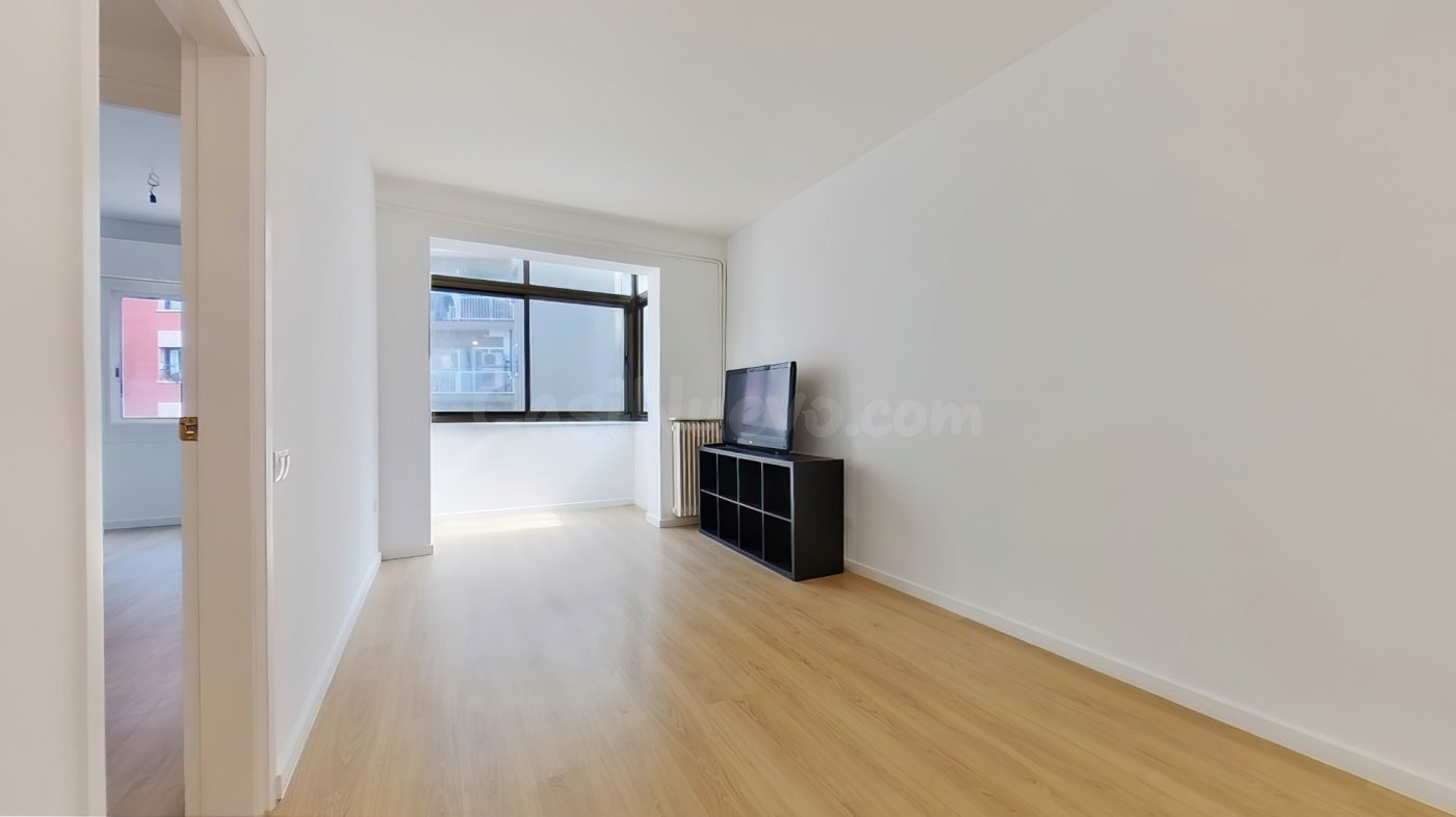 Exclusivo 5º de altura junto a Paseo de Gracia | 3 habs, balcón/galería y ascensor