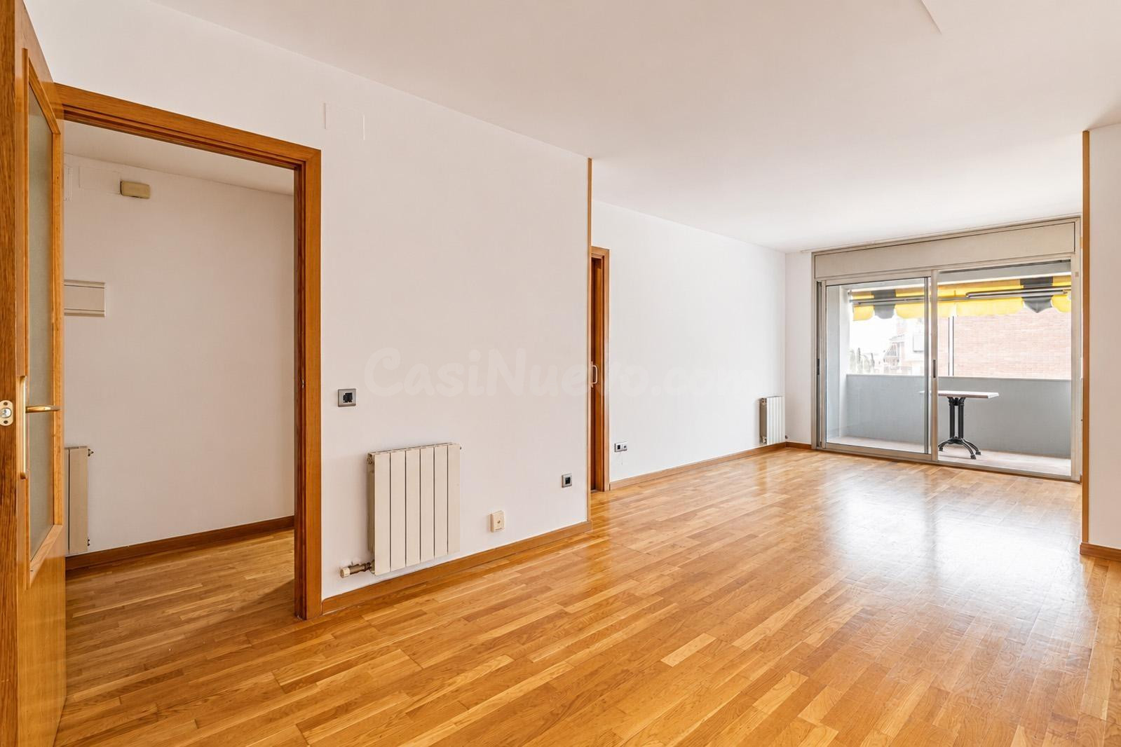 PISAZO CON TERRAZA Y PARKING PARA DOS COCHES  - CASTELLDEFELS ( ELS CANYARS)