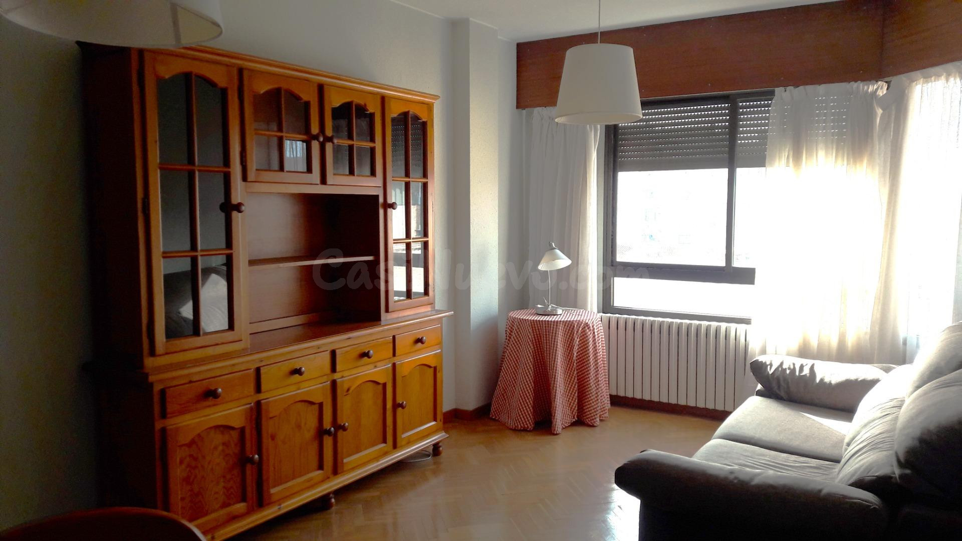 JUNTO A HOSPITAL MIGUEL SERVET Y CAMPUS UNIVERSITARIO APARTAMENTO AMUEBLADO