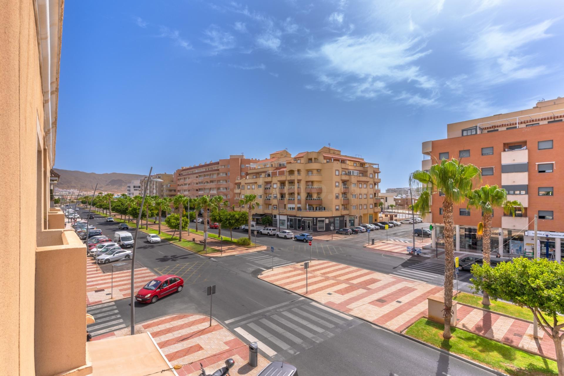 Se Vende Piso de 3 Dormitorios y 2 Baños en Las Salinas a Estrenar