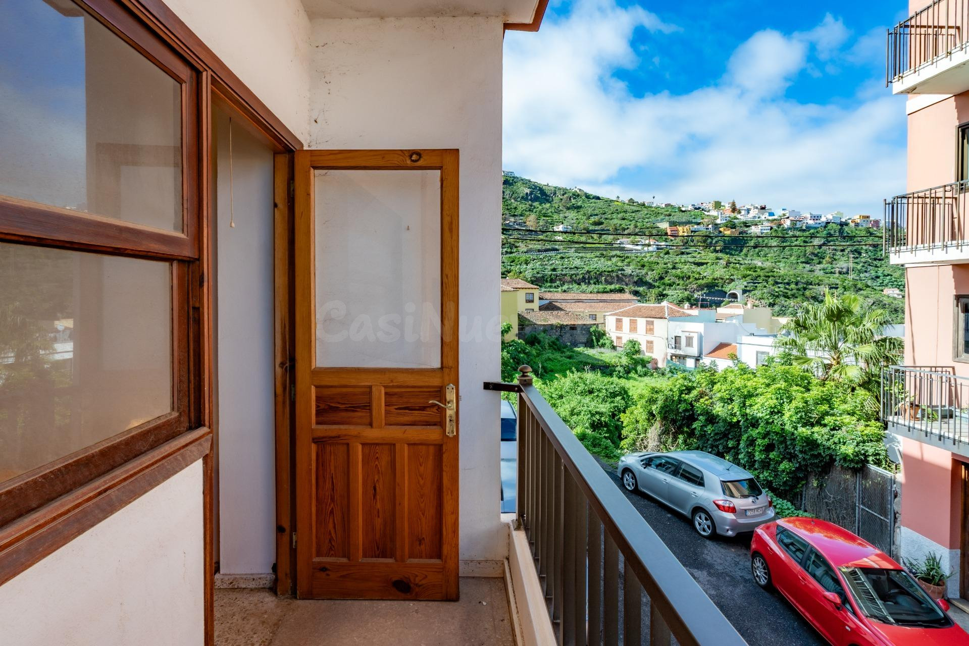 Se vende Piso 3 hab con espectacular Garaje Privado de 115m2 en centro de Icod