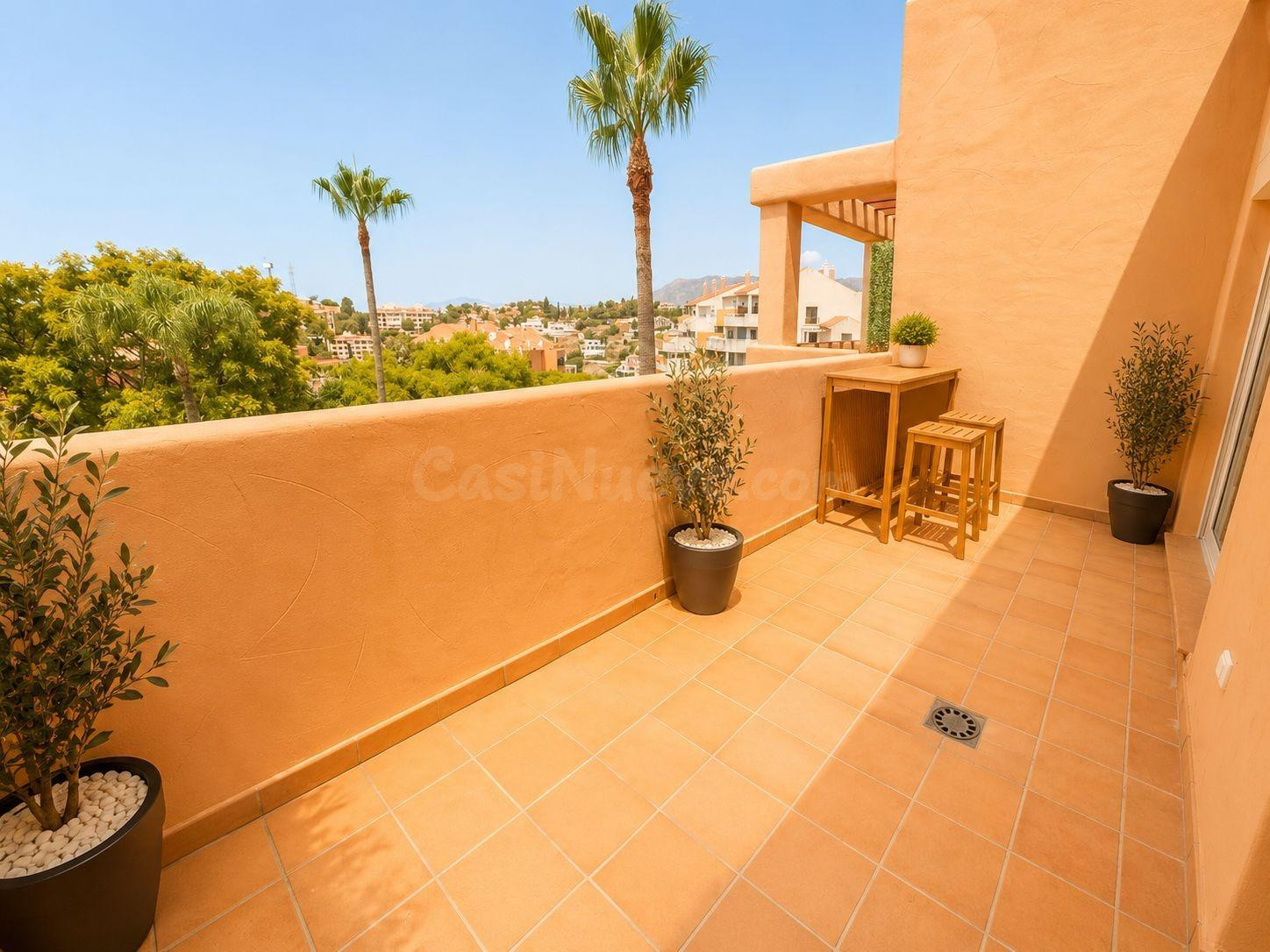 Elviria - Coqueto Piso 1 Dormitorio Garaje, Vistas al Mar, Campo de Golf