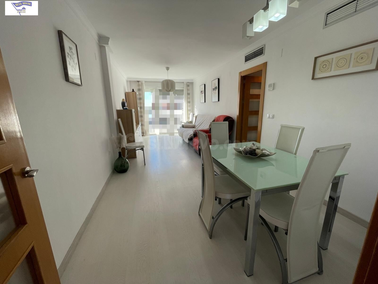 PISO CON GARAJE, TRASTERO Y PISCINA EN URBANIZACIÓN PRIVADA EN IMAGINALIA