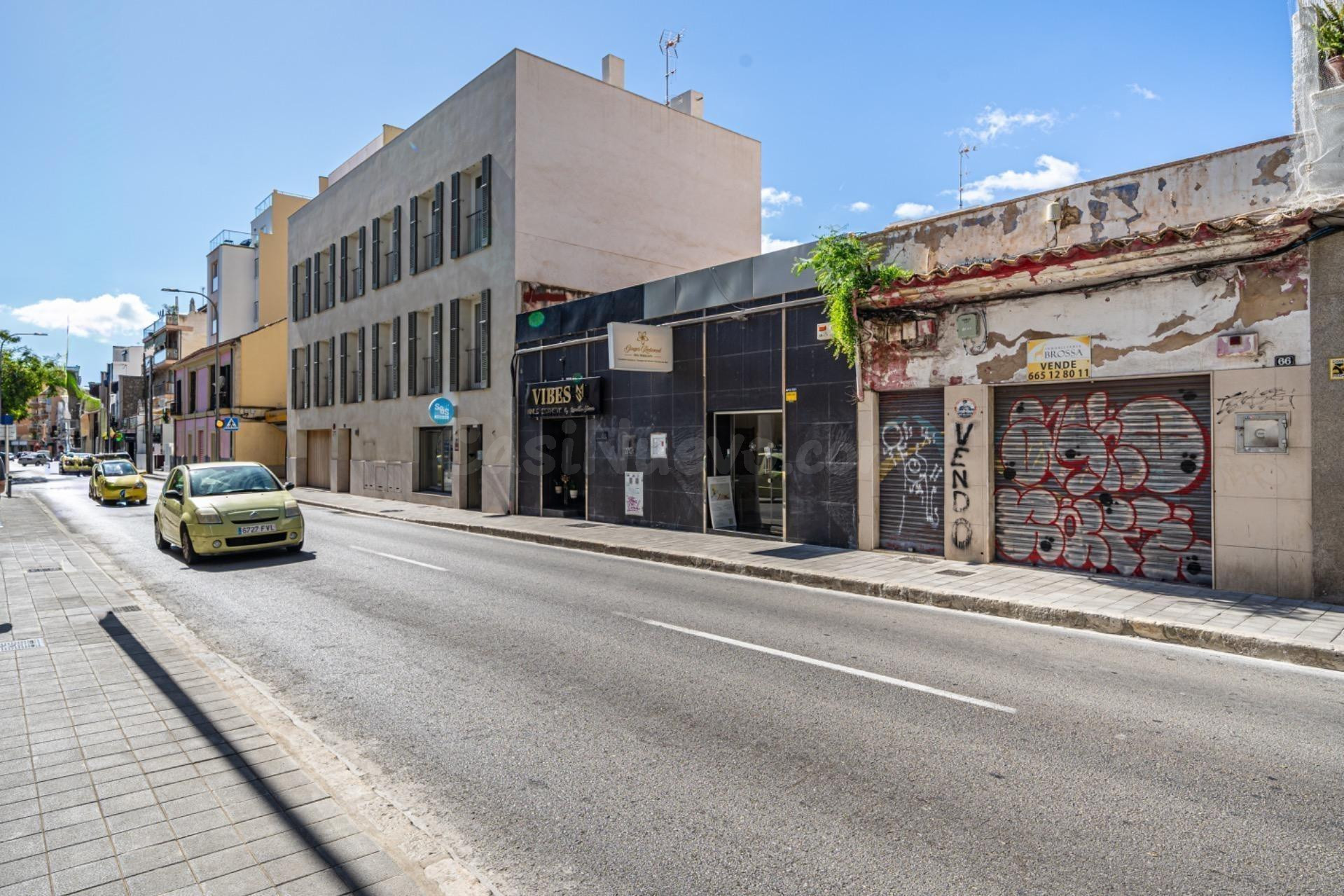 Local con vivienda independiente en la parte superior trasera, ubicado en el Terreno, Palma