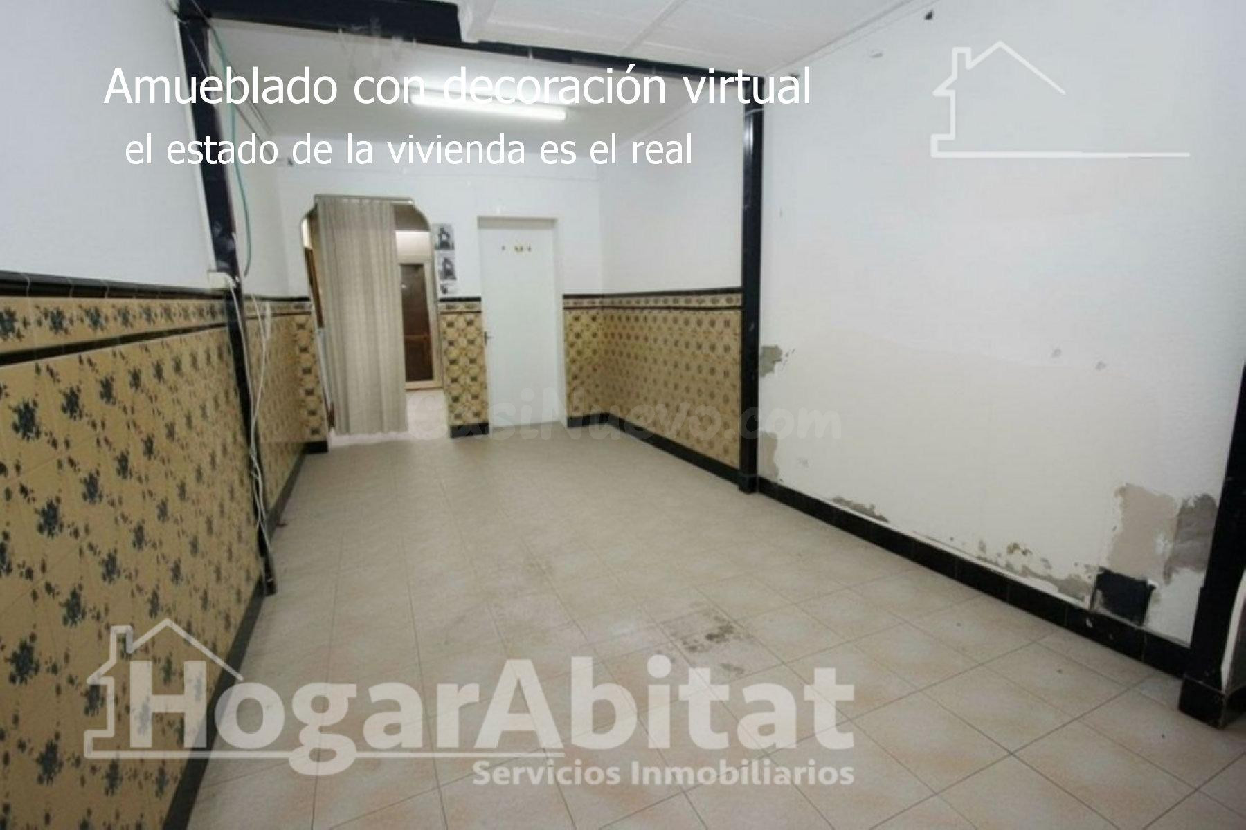 ¡OPORTUNIDAD DE INVERSIÓN! CASA CON BALCÓN Y PATIO EN EL CENTRO