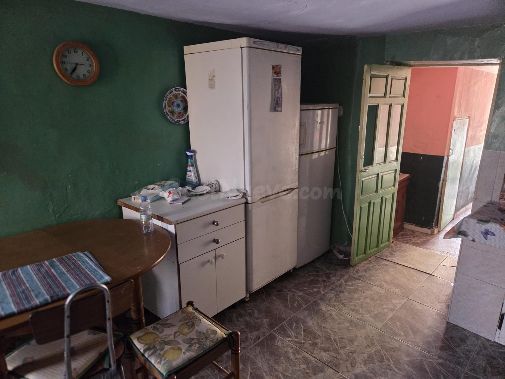 SE VENDE CASA EN GORDONCILLO DE DOS PLANTAS,  PARA REFORMAR, 104 M2 CONSTRUIDOS, 4 habitaciones, BAÑO, PATIO 15 M2