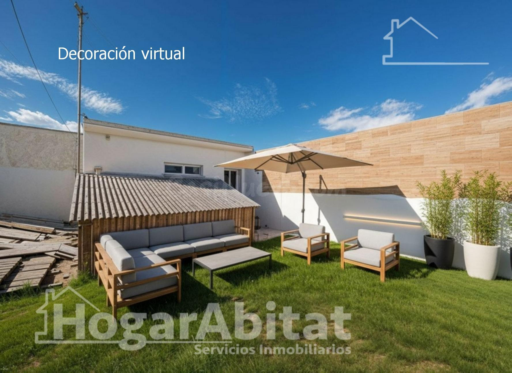 ¡OPORTUNIDAD DE INVERSIÓN! GRAN CASA PARA REFORMAR CON DOS TERRAZAS