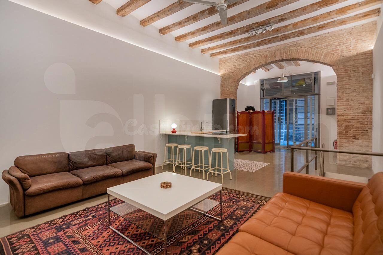 Exclusivo local-vivienda de diseño en el corazón del Barrio Gótico