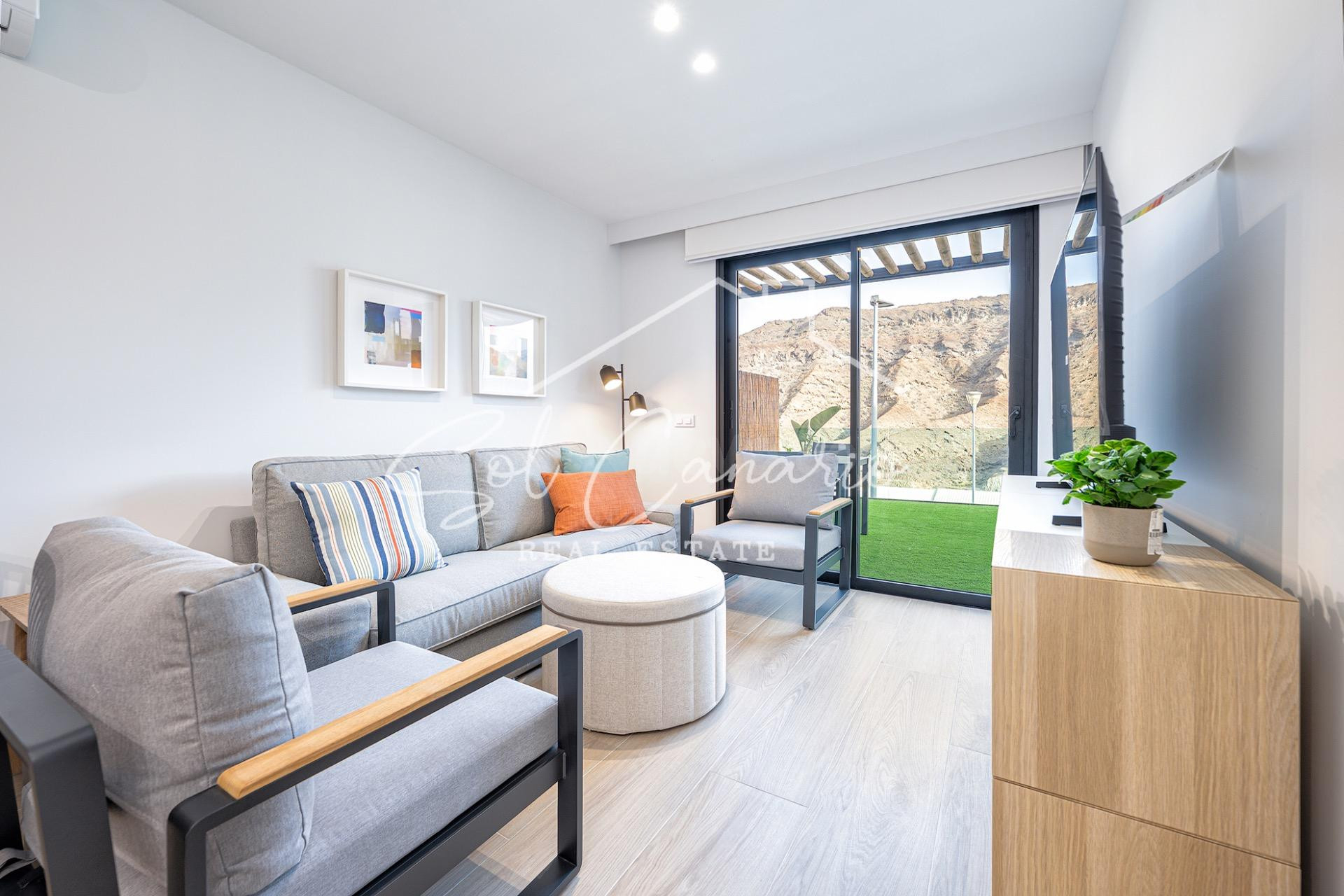 Moderno Apartamento en Puerto Rico, Mogán - ¡Listo para Entrar a Vivir!