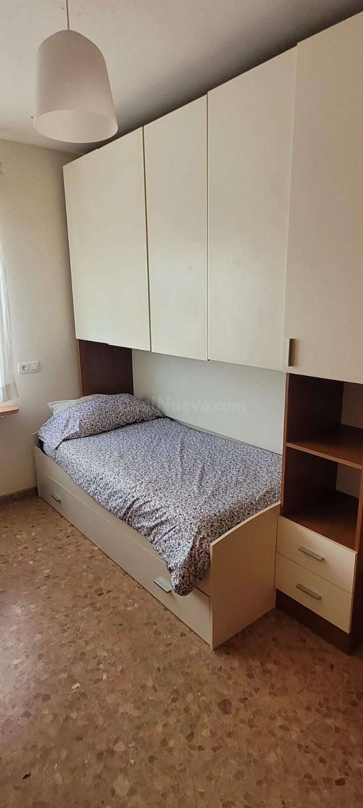 HABITACIÓN PARA ESTUDIANTES CERCA DE LA UNIVERSIDAD CEU SOLO CHICAS