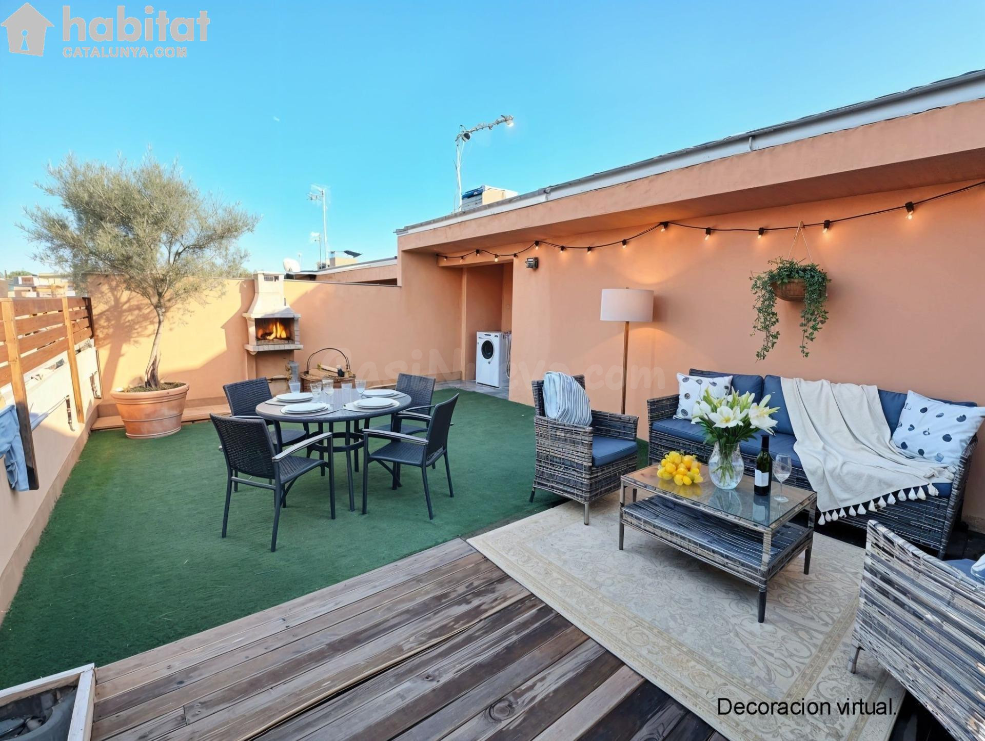 PIERA CENTRO, CASA ADOSADA SEMINUEVA CON TERRAZA DE 40M2 Y PARKING DOBLE.