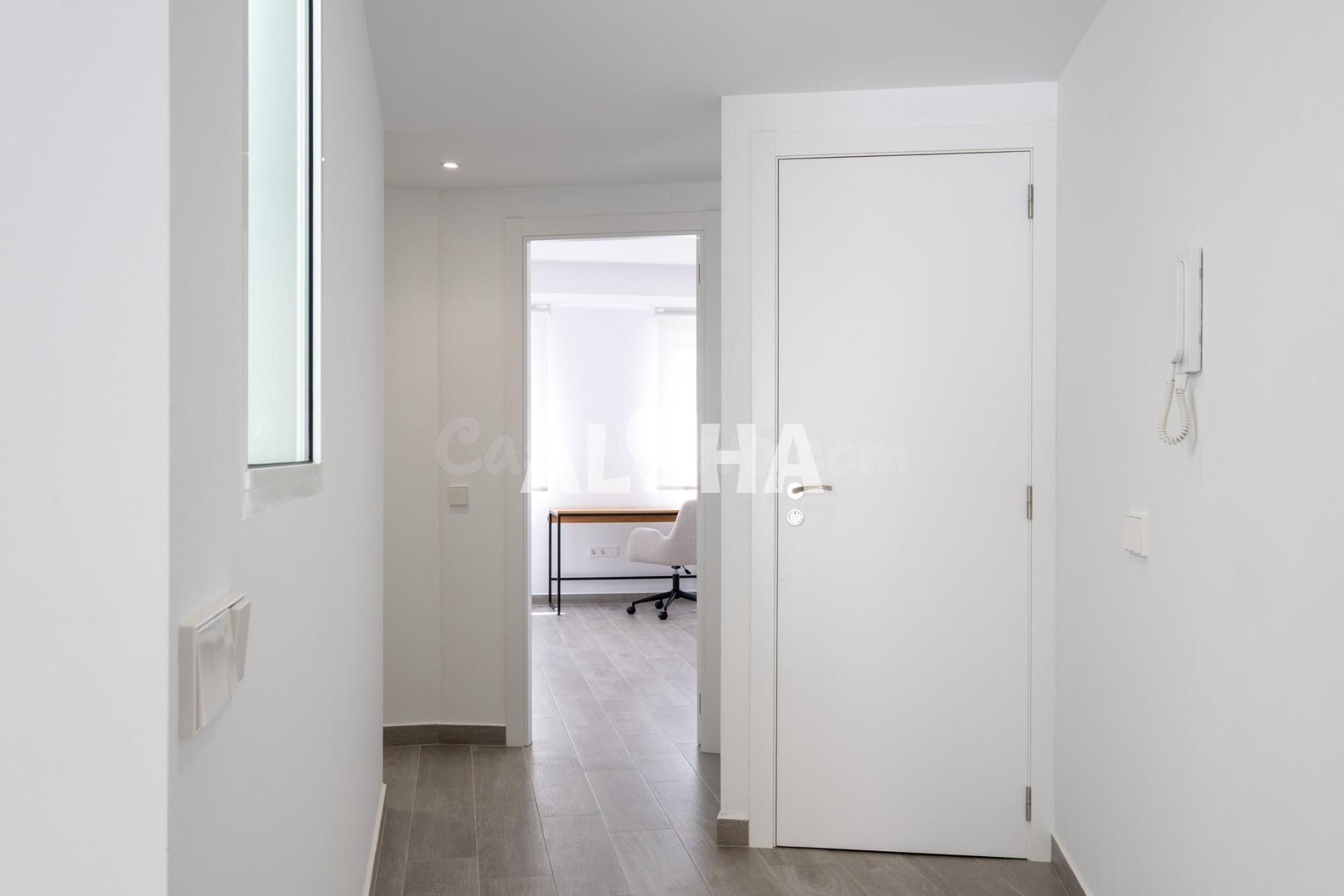 ALQUILER PARA ESTUDIANTES EN MONCADA -  DISPONIBLE DESDE YA
