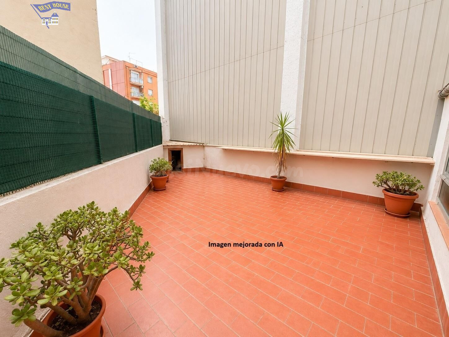 AMPLIO PISO DE 3 habitaciones CON ESPECTACULAR TERRAZA DE 20 M2 EN CAN ALZAMORA – RUBÍ