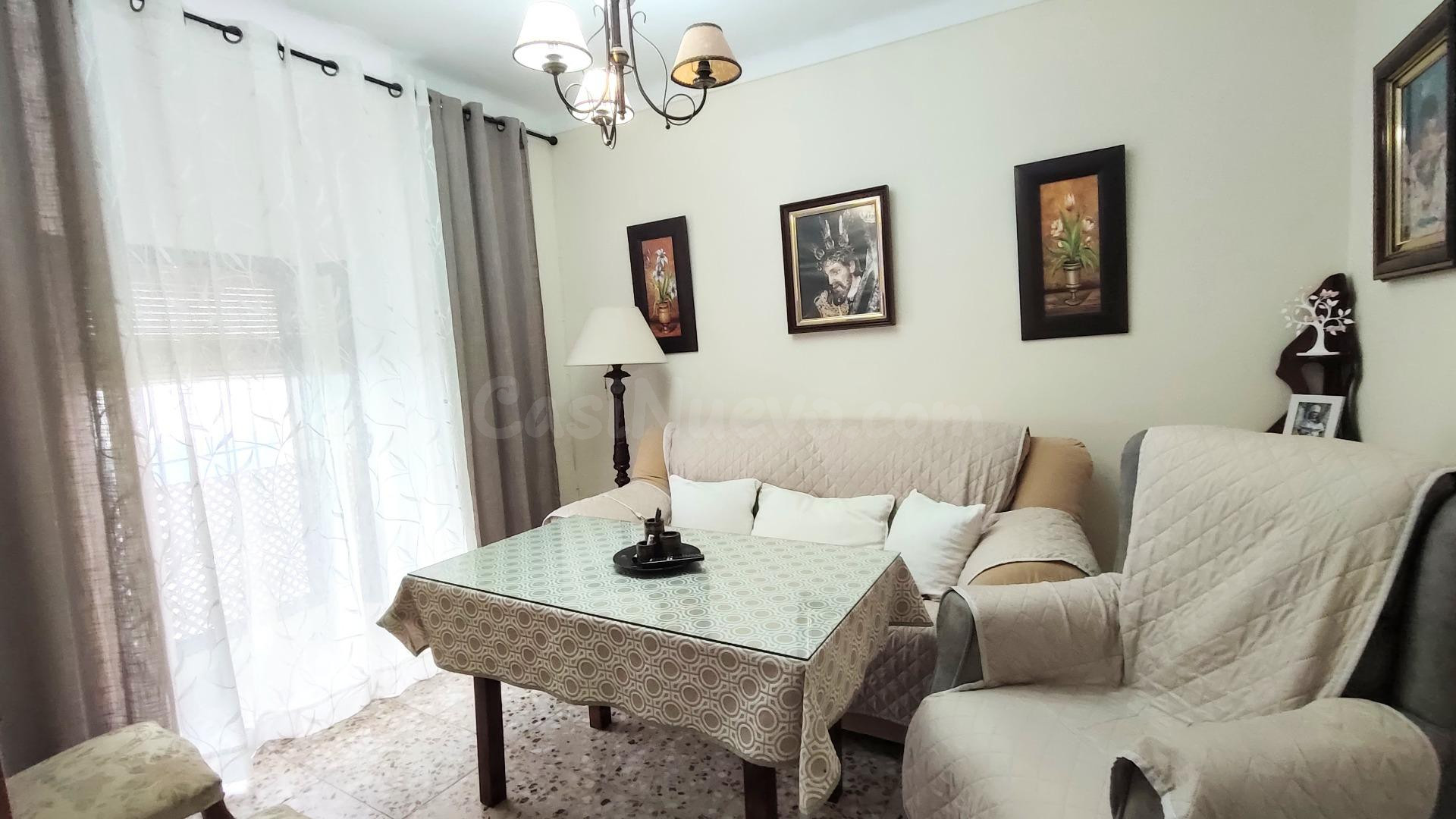 Casa de 198 m² en Baena lista para vivir