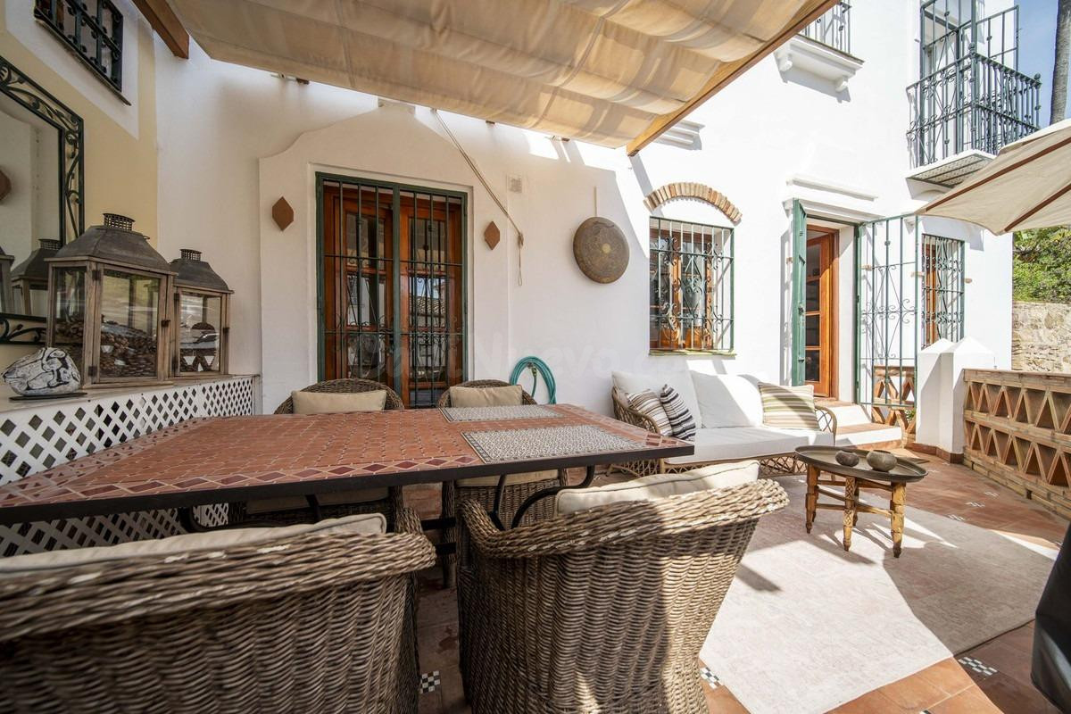 Apartamento con gran terraza en Puebla Aida, Mijas Golf: el auténtico encanto de la Costa del Sol