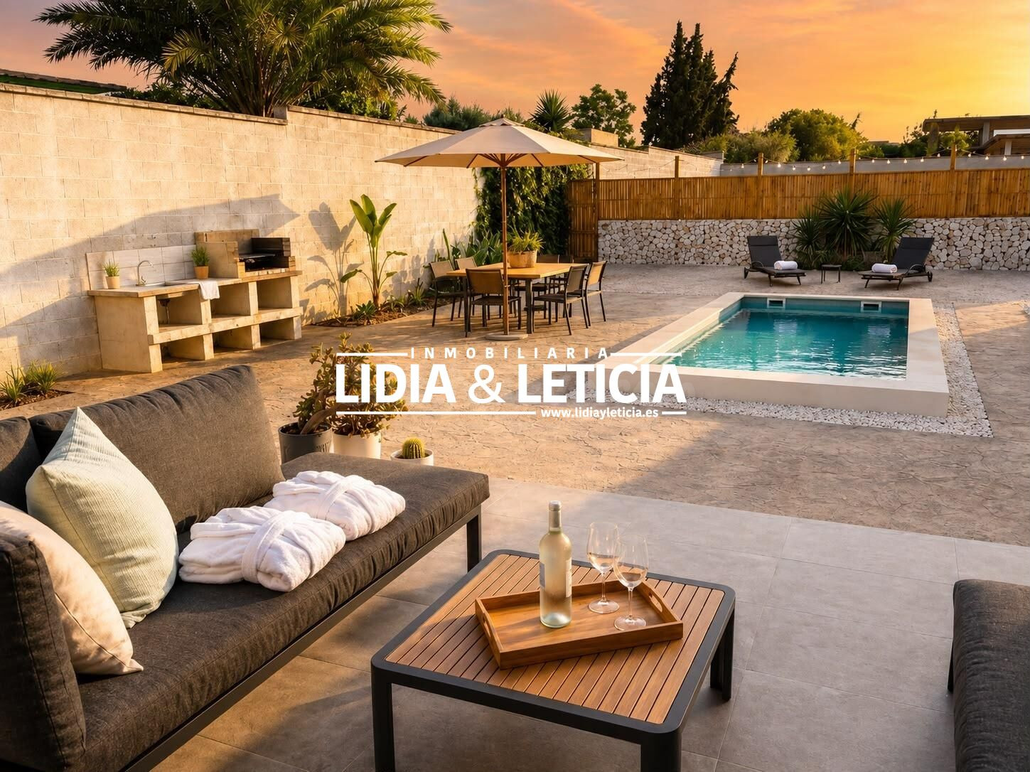 Chalet  independiente con gran parcela, piscina y amplios espacios exteriores Oromana, Alcalá de Guadaíra