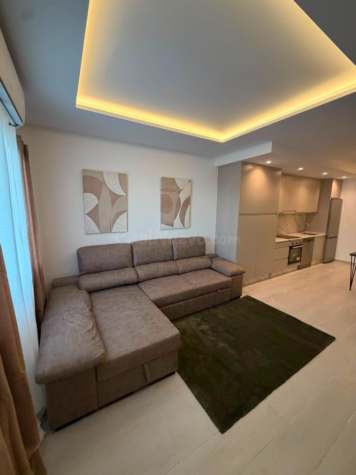 Dúplex en venta en La Carihuela, Torremolinos: luz, comodidad y ubicación privilegiada