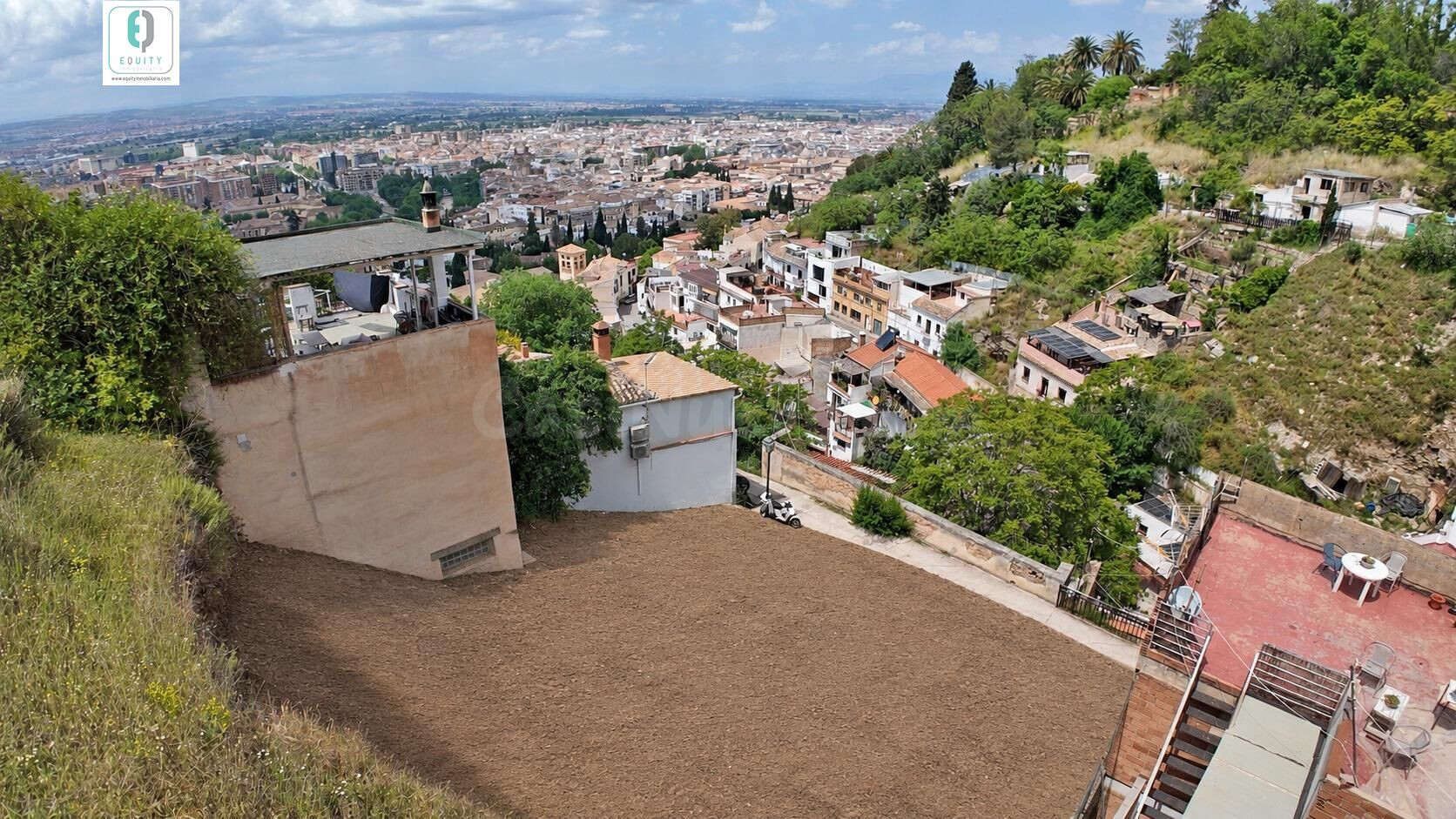EXCLUSIVA OPORTUNIDAD DE INVERSIÓN Y PROMOCIÓN EN EL BARRANCO DEL ABOGADO – GRANADA