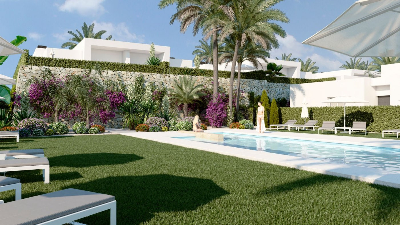 BUNGALOW PLANTA BAJA DE OBRA NUEVA EN LA FINCA GOLF!