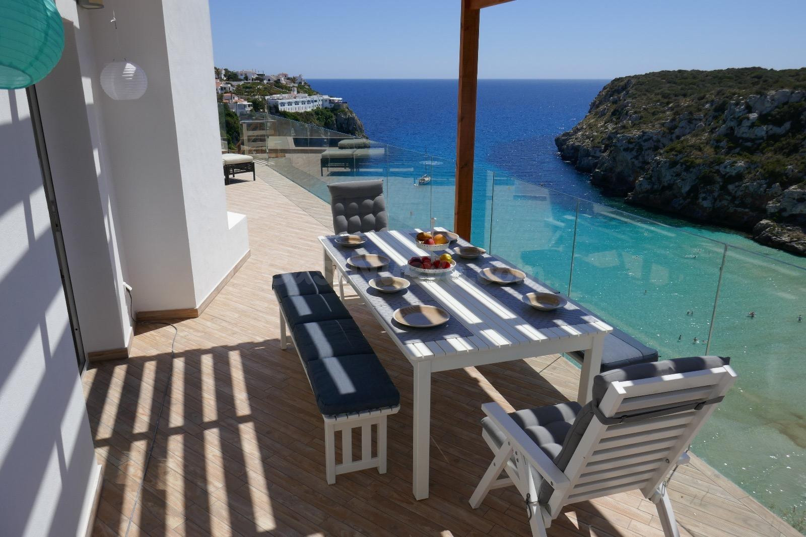 Exclusivo Adosado en Primera Línea de Playa en Cala En Porter, Menorca!
