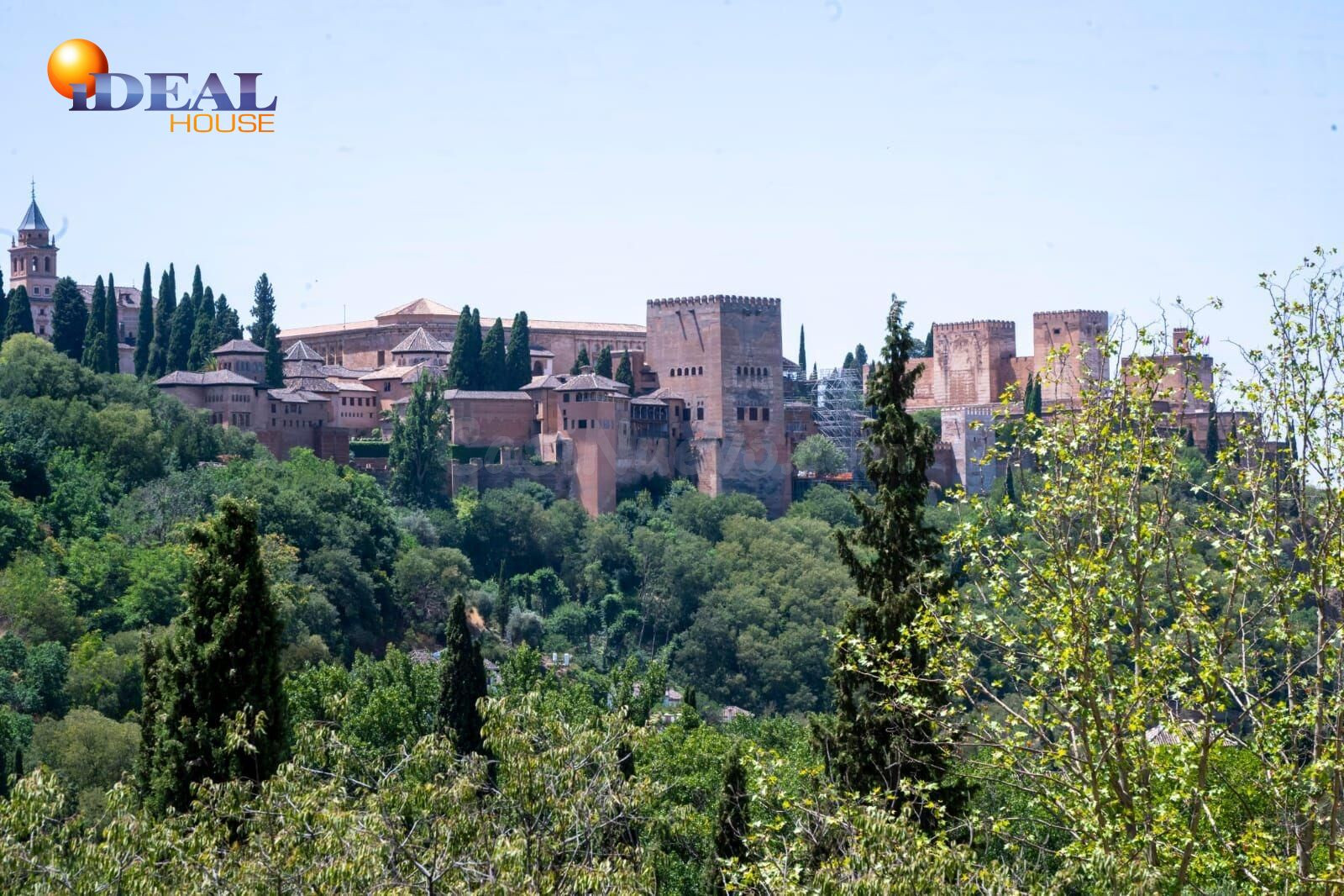 Propiedad única en Camino del Sacromonte con vistas a la Alhambra
