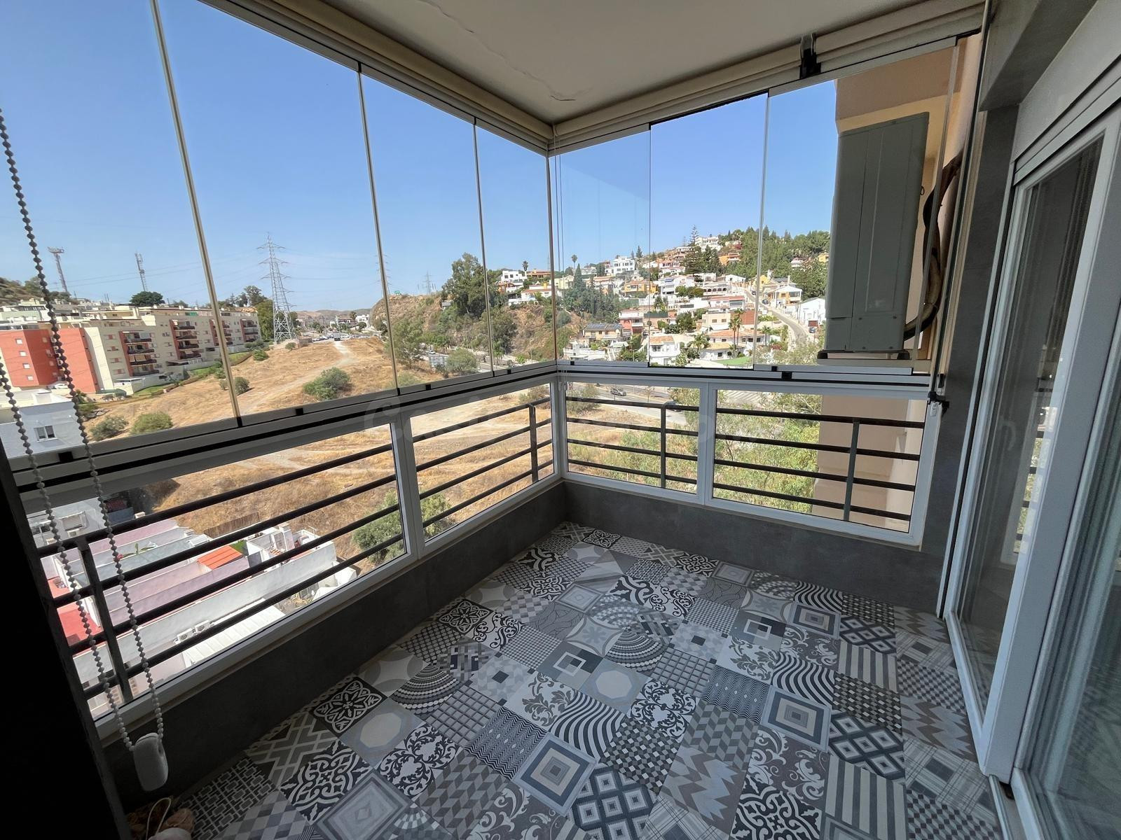 Piso de lujo de 4 habs hecho hoy a 3, 2 baños con terraza y vistas