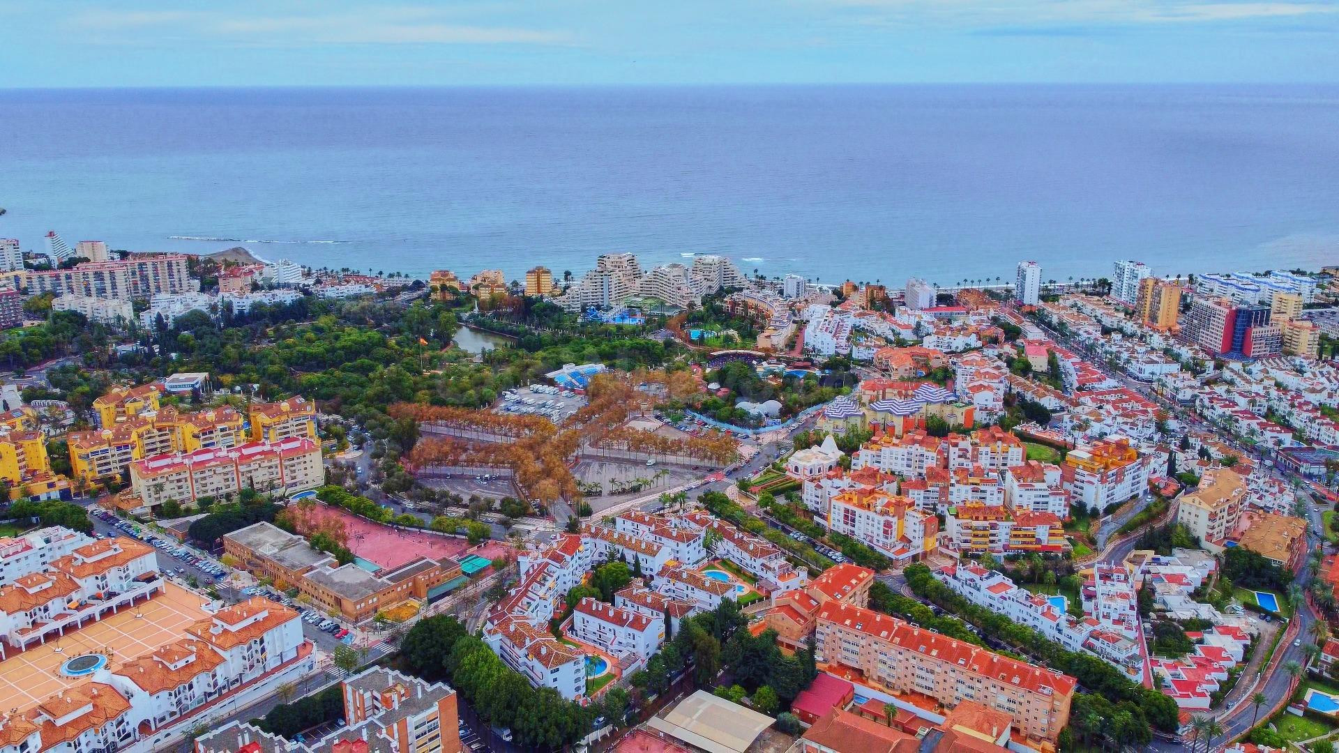 Parcela urbana en Centro de Arroyo de La Miel, Benalmádena Costa