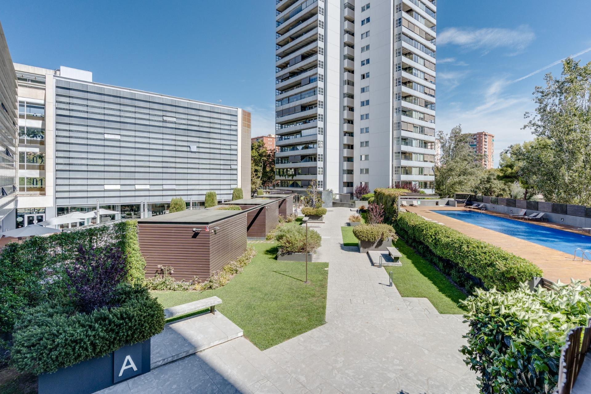 Piso 4 habitaciones 206m² en alquiler - Diagonal Mar i el Front Marítim del Poblenou