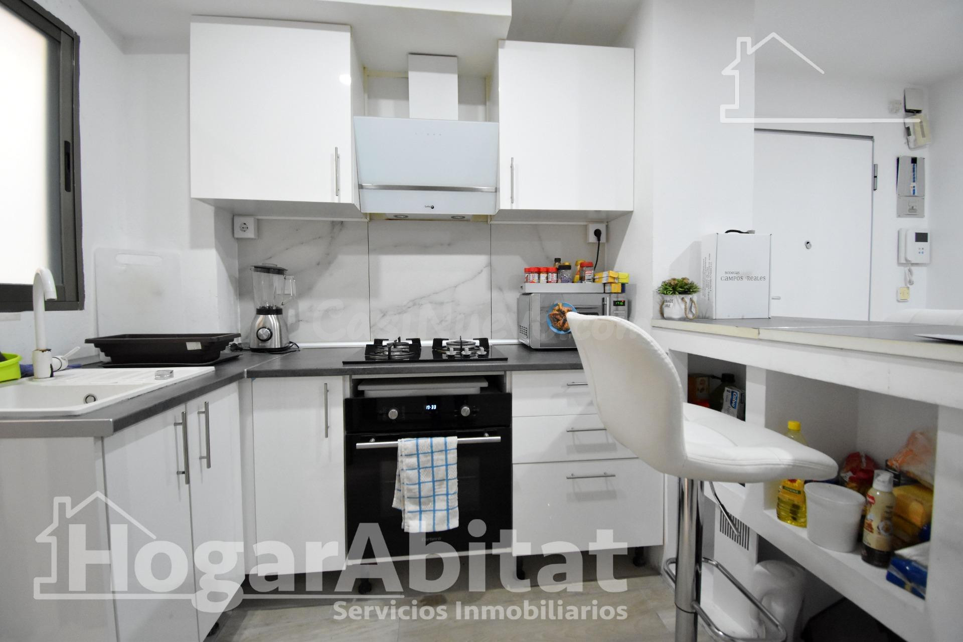 ¡REFORMADO A ESTRENAR! IMPECABLE, AMPLIO Y EXTERIOR CON BALCÓN
