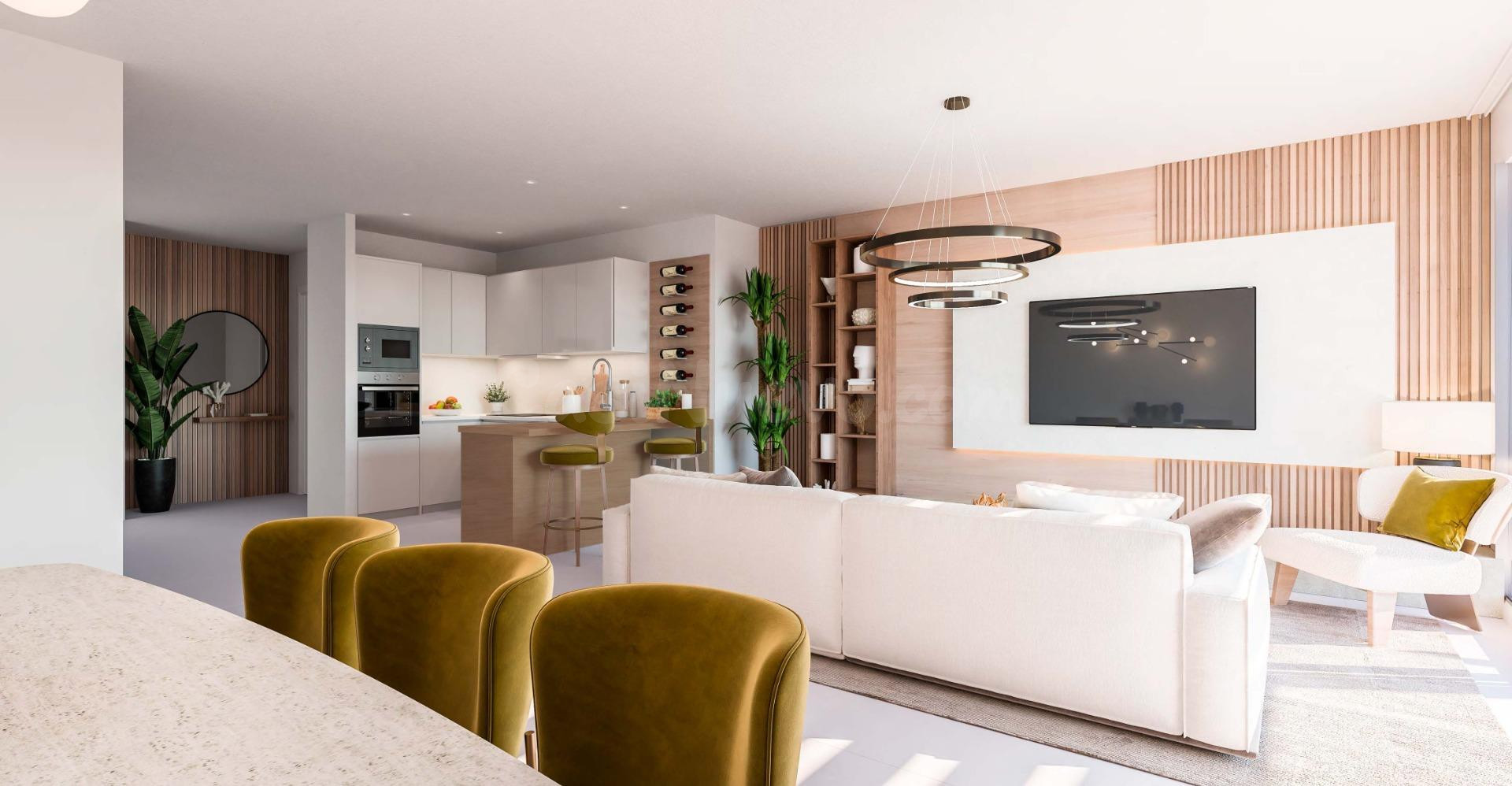 Ático de 3 dormitorios, 2 baños y solarium con espectaculares vistas al litoral de Benalmádena