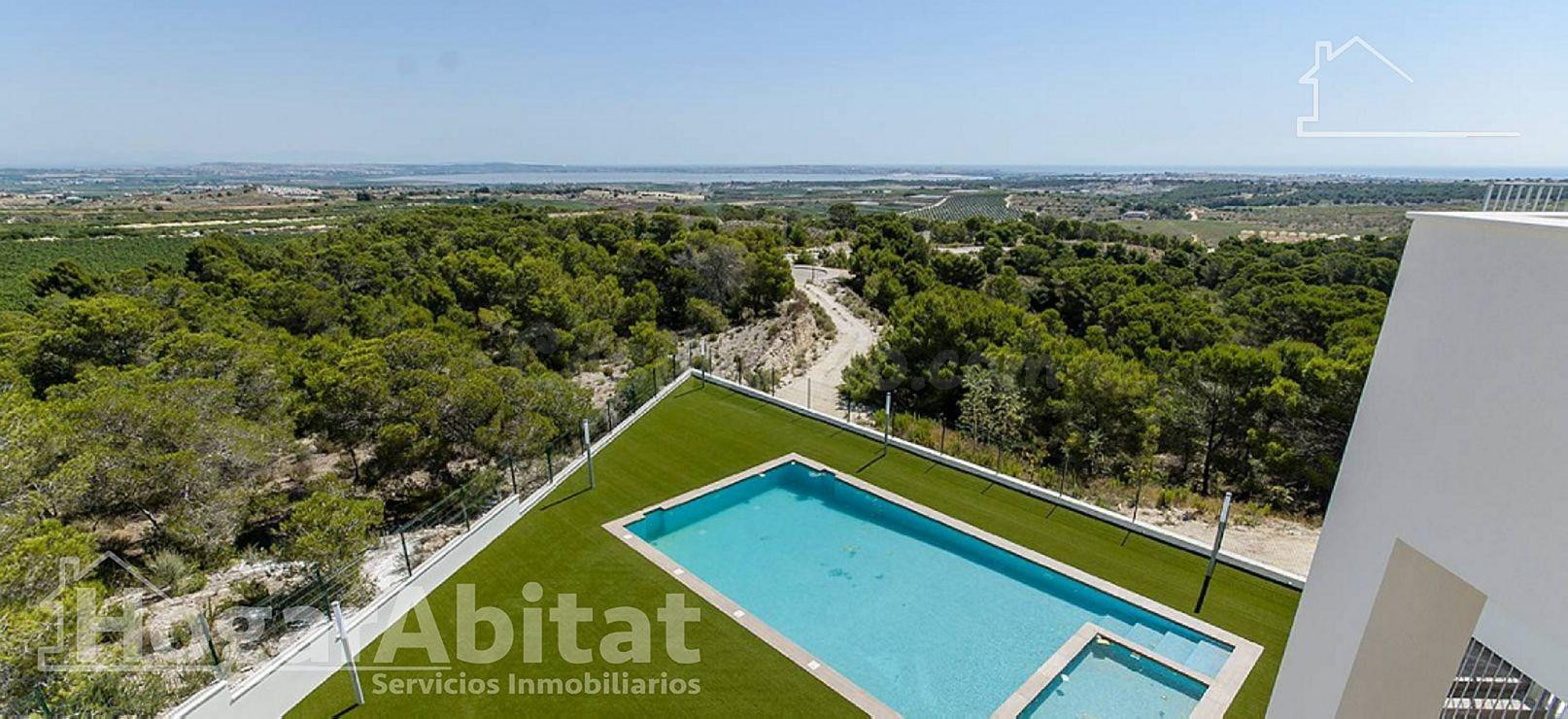 LUJO Y CALIDAD DE VIDA EN ESTA VIVIENDA TOTALMENTE NUEVA CON PISCINA
