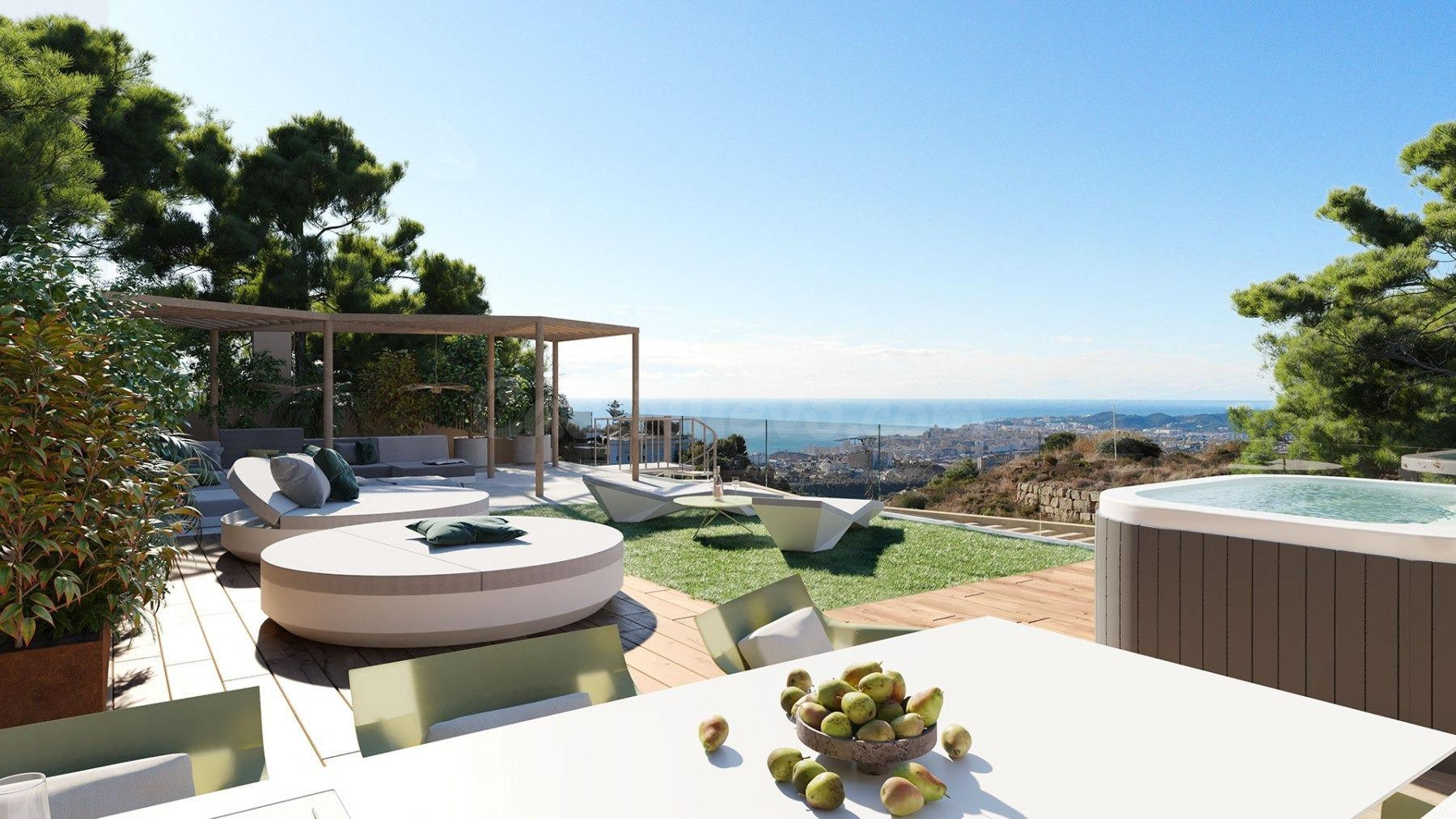 Apartamento planta baja de 3 dormitorios, 3 baños y jardín en El Higuerón, Fuengirola