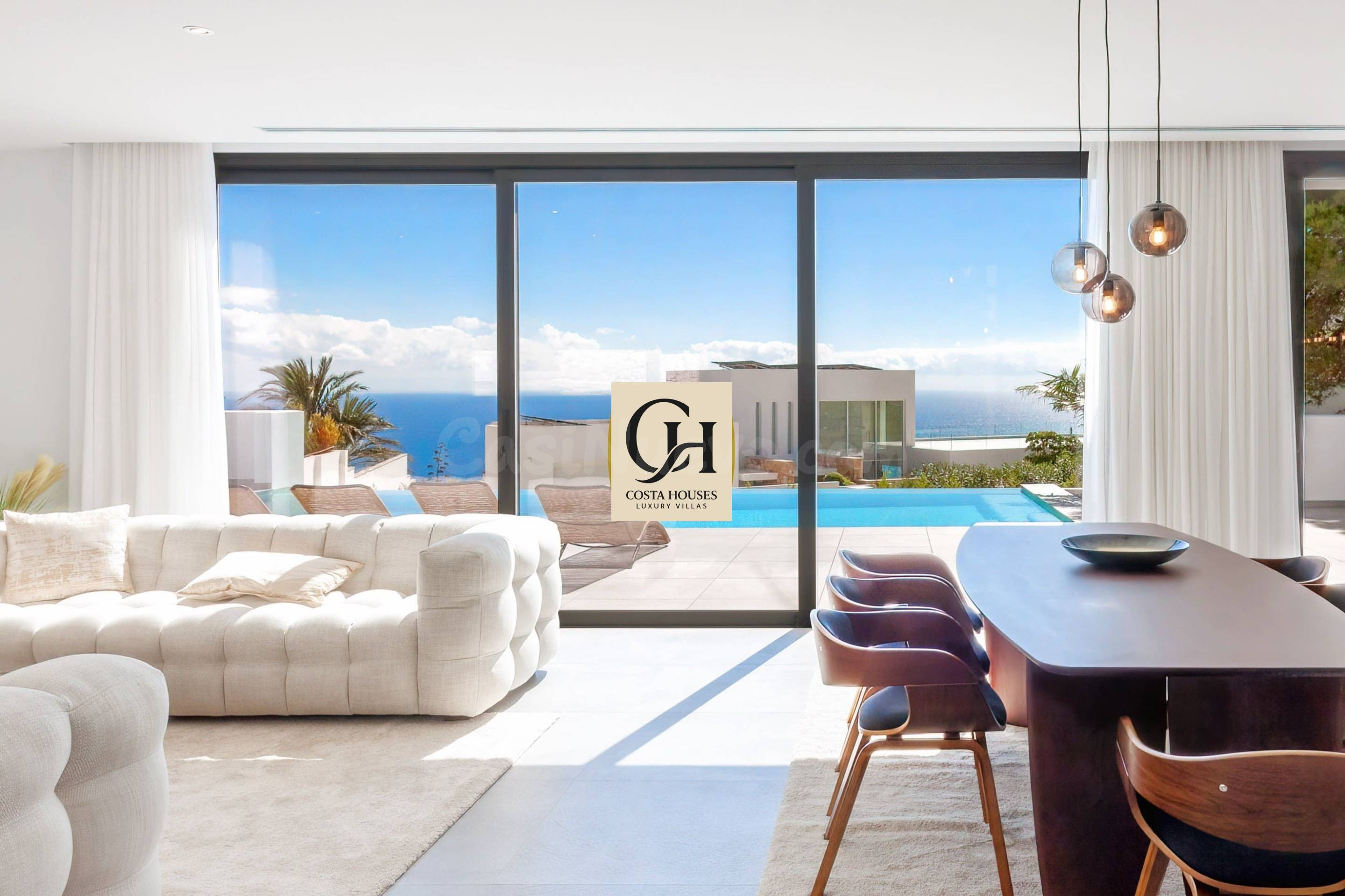 VILLA CALMA - MODERNIDAD Y LUJO CON VISTAS AL MAR EN JÁVEA - XÀBIA, ALICANTE