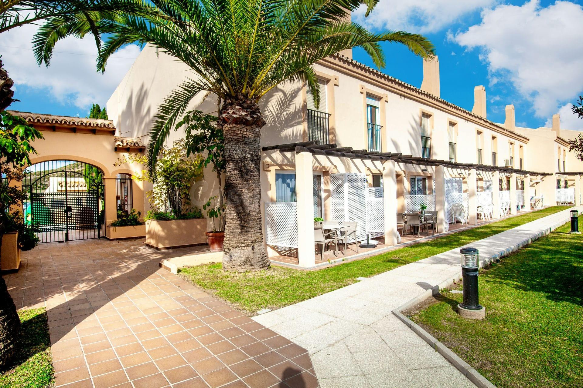 Apartamento turístico de 2 dormitorios con gran rentabilidad en la Costa del Sol