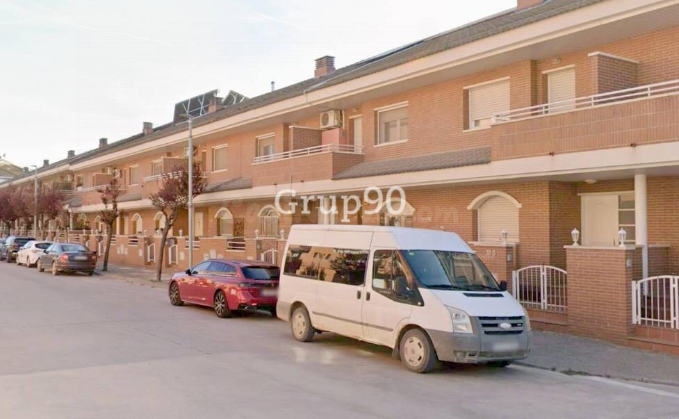 ✨ BONITA CASA ADOSADA EN PUIGVERD DE LLEIDA ✨  Si buscas tra