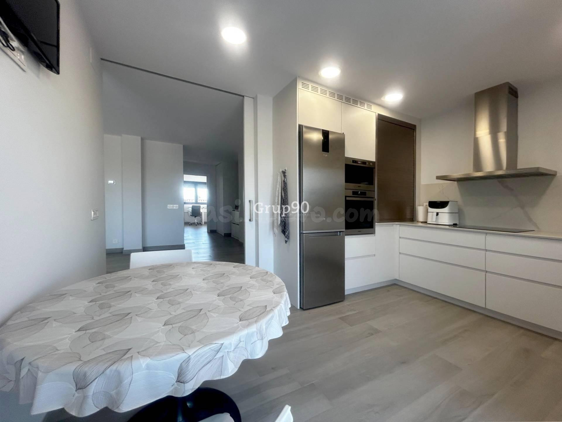 ESPECTACULAR CASA SEMINUEVA EN IVARS D’URGELL – ESPACIO, PRI - foto 5